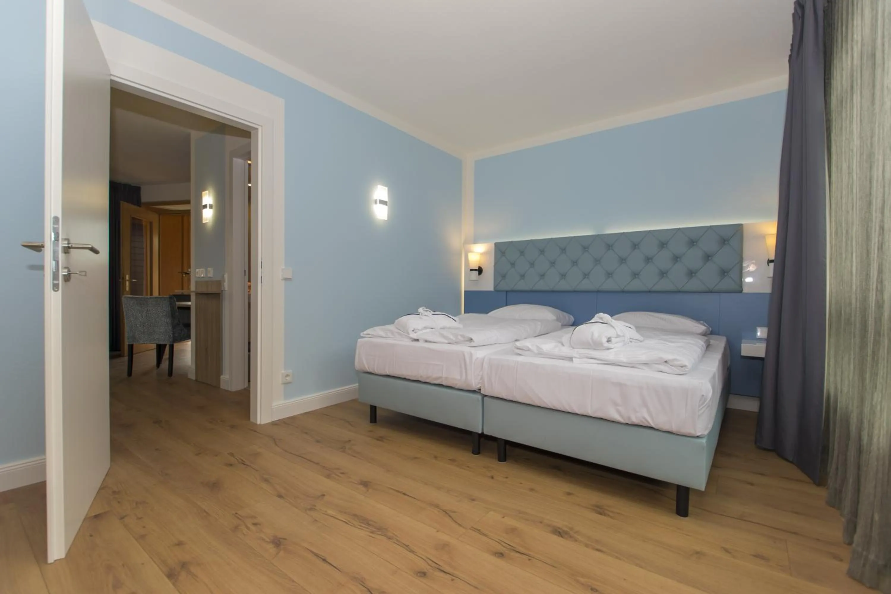 Bedroom, Bed in Cliff Hotel Rügen