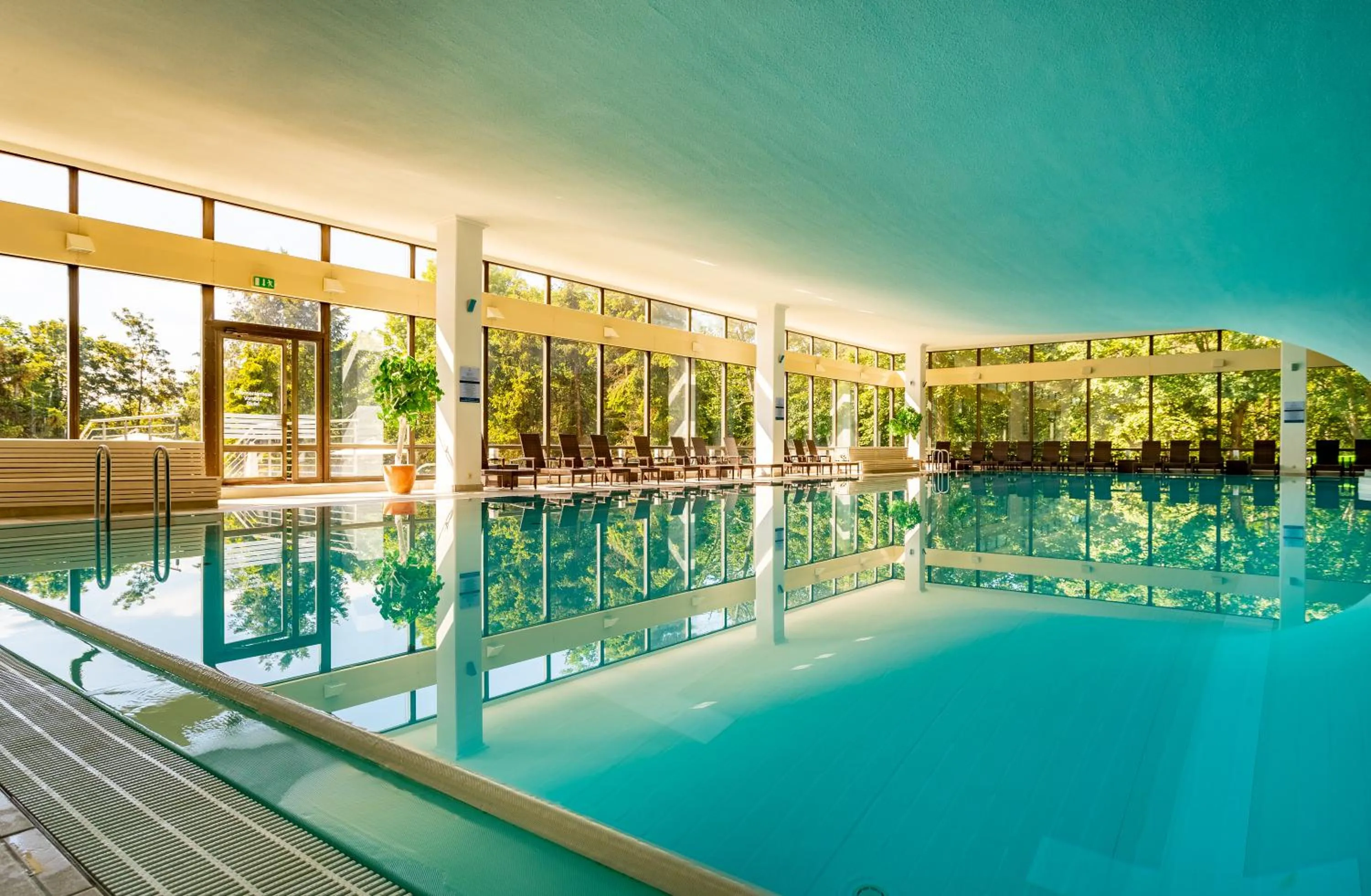 Swimming pool in Cliff Hotel Rügen