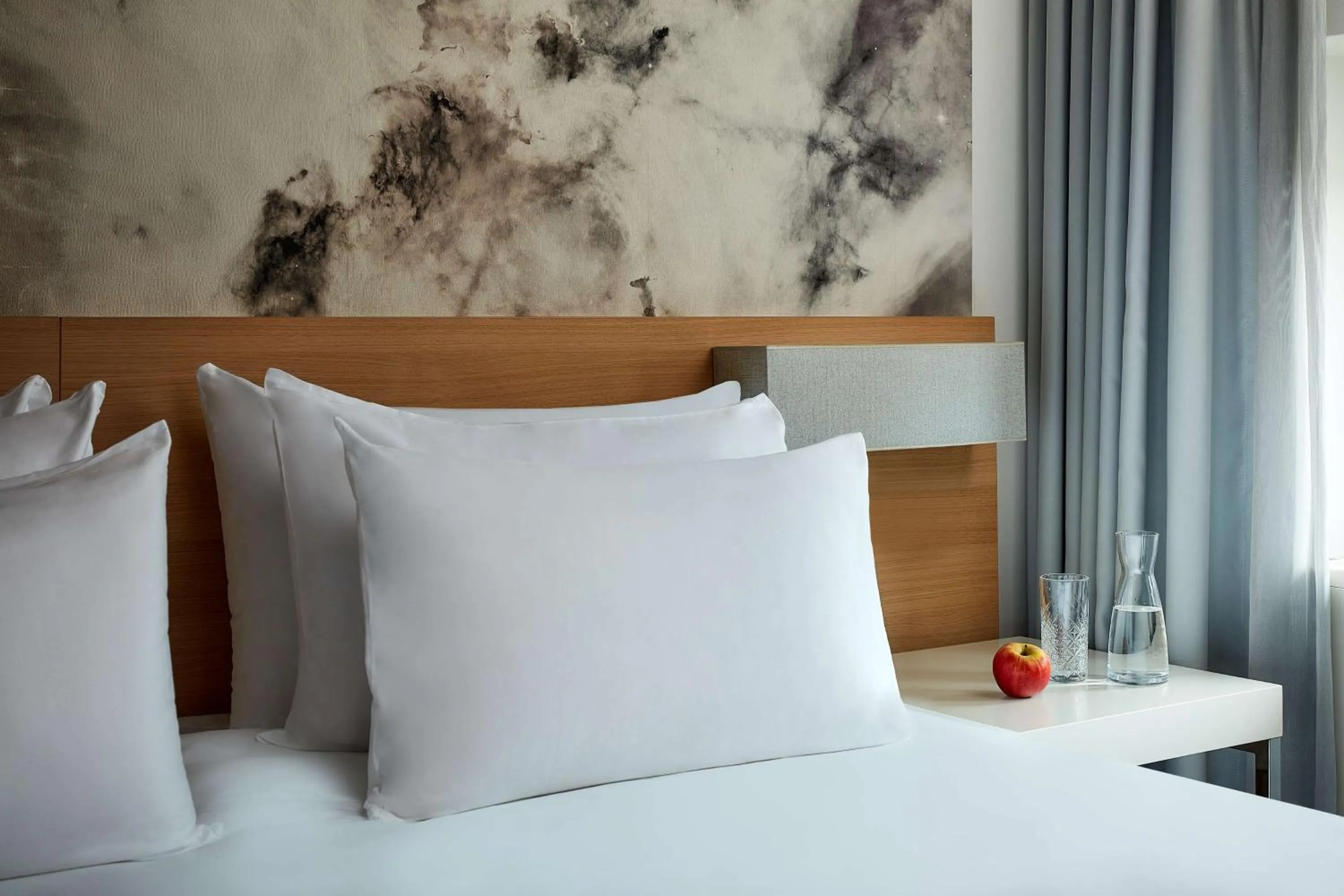 Bedroom, Bed in NH Collection Heidelberg