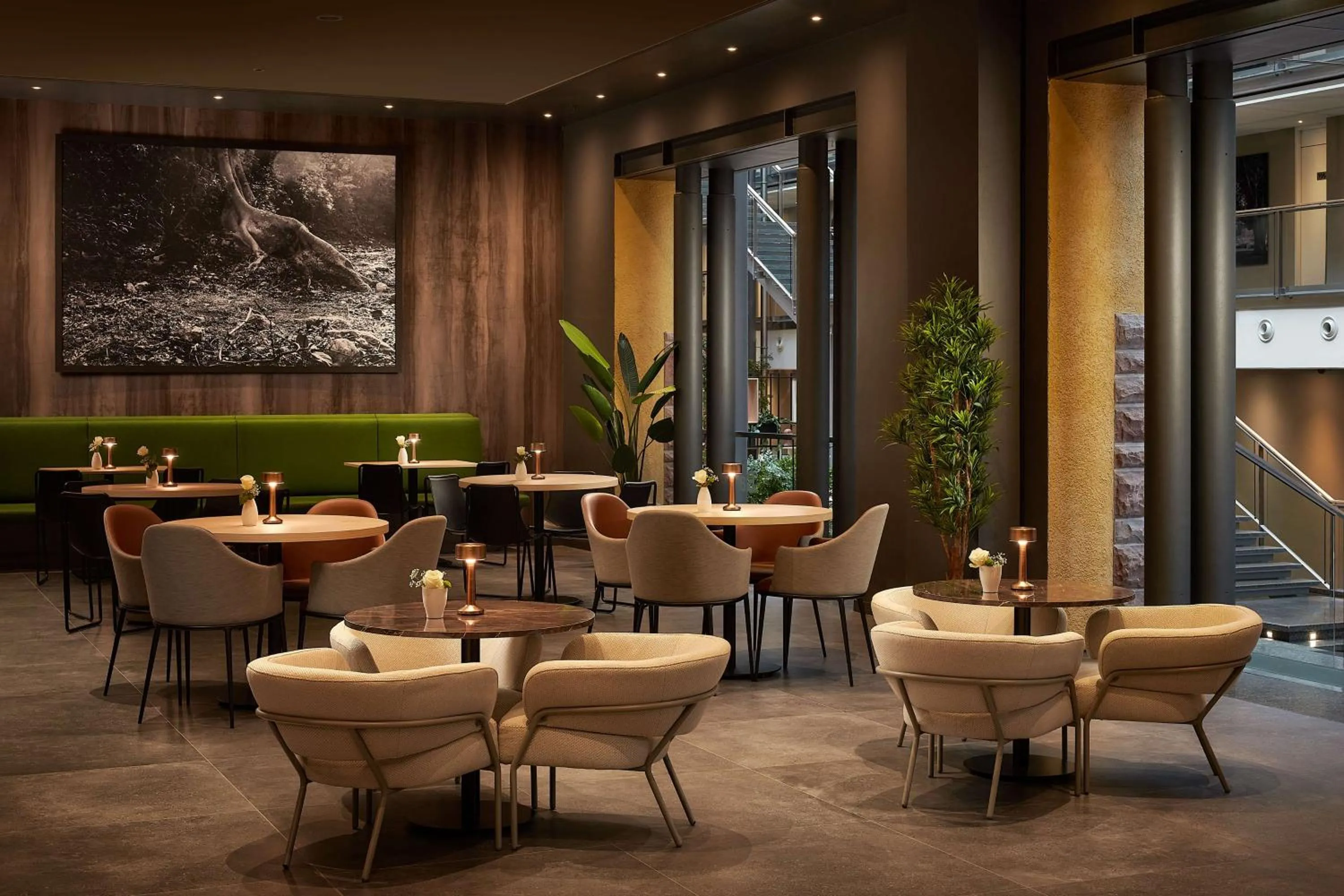 Lounge or bar in NH Collection Heidelberg