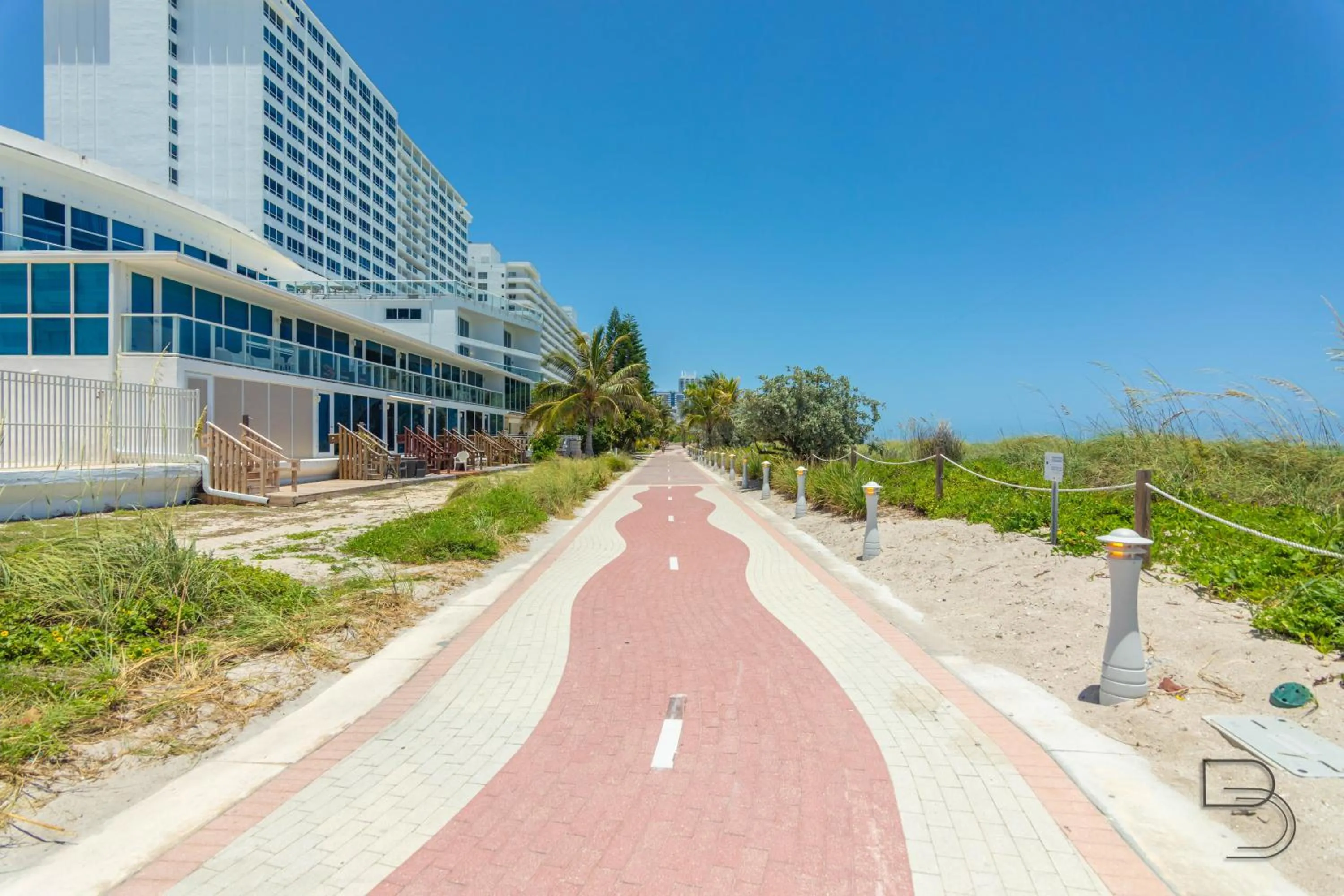 Property building in Girasole Apartments