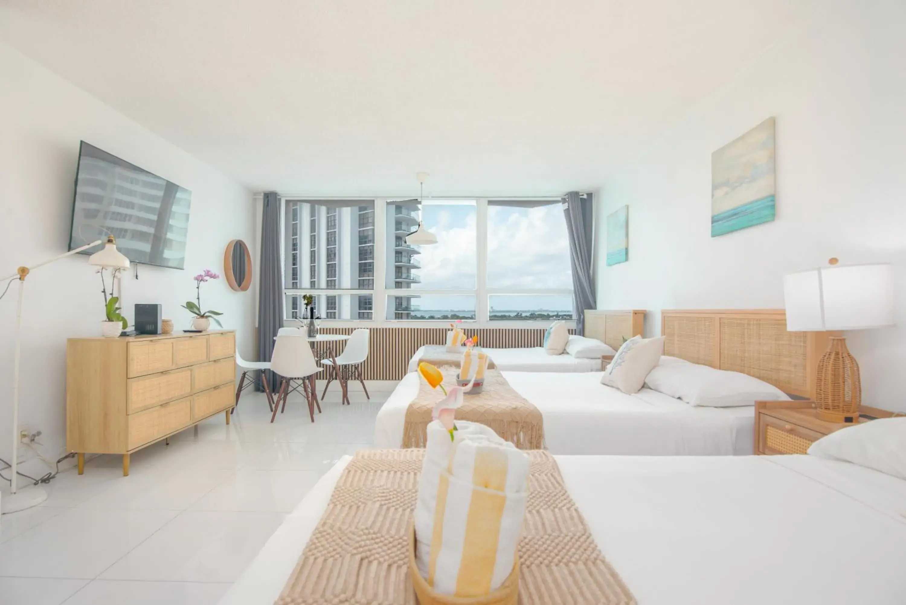 Bedroom, Bed in Girasole Apartments Bedroom, Bed in Girasole Apartments