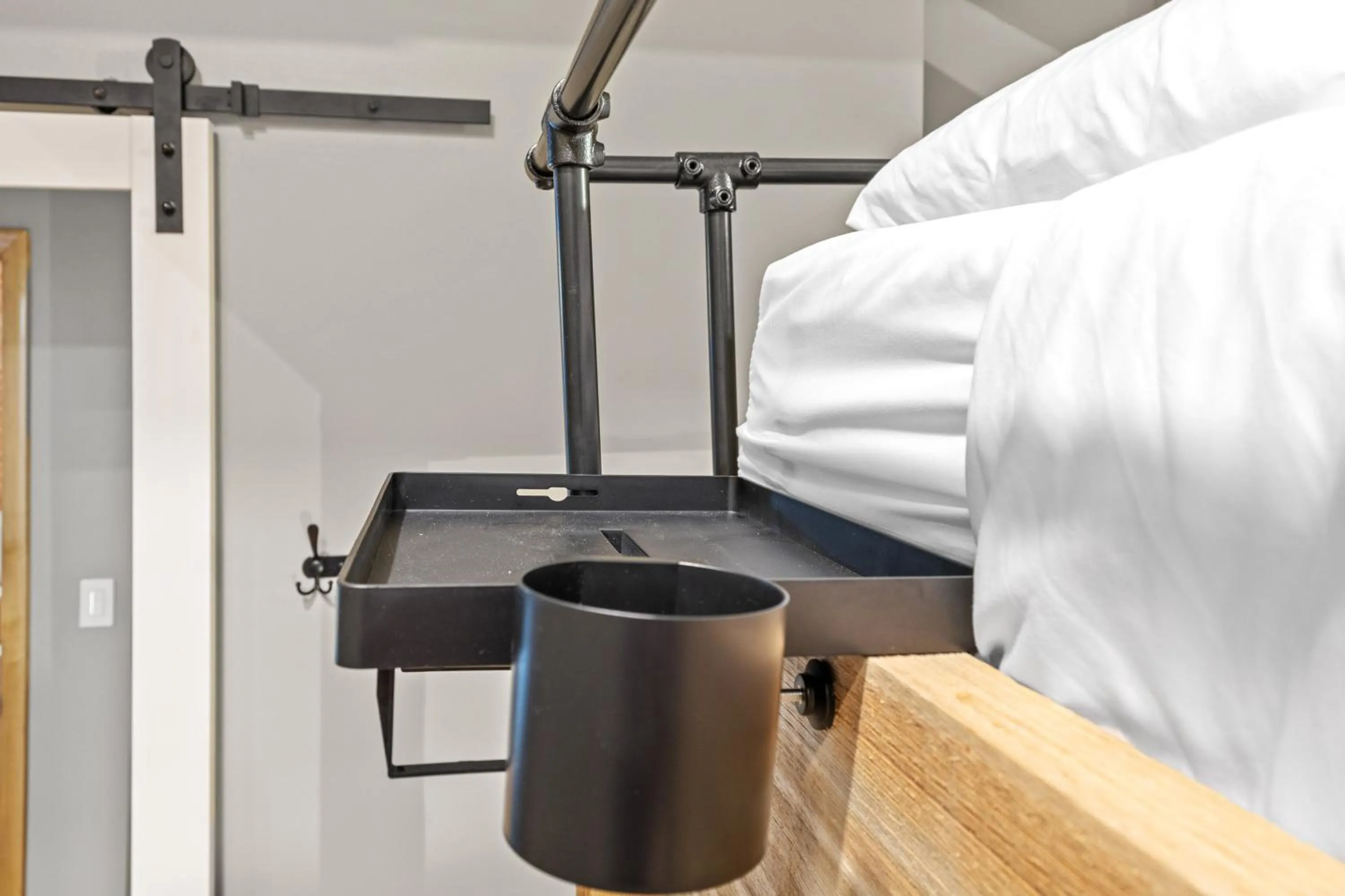 Georgia Street 4 Bedroom Condo Downtown!!