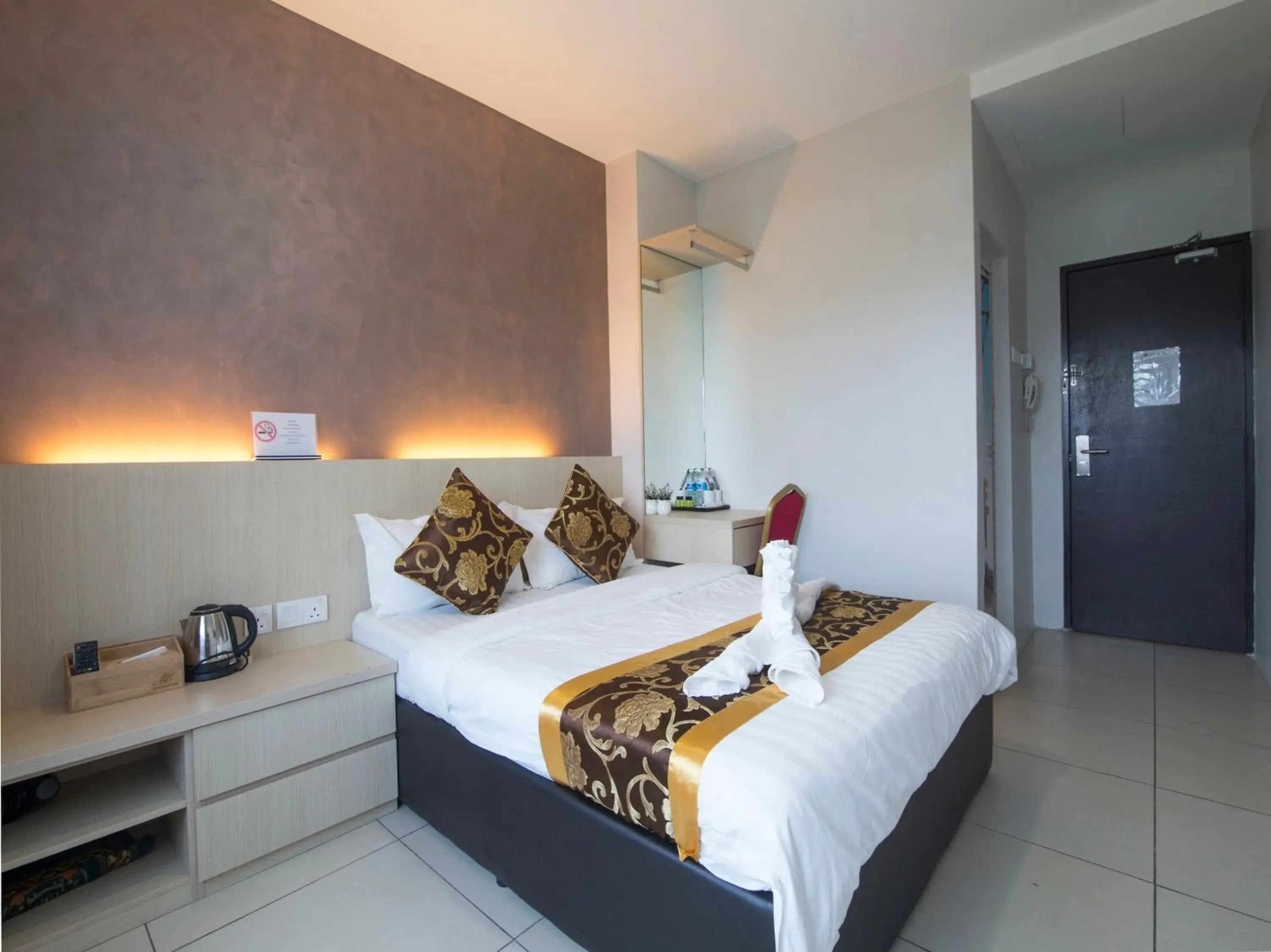 Bed in Top Garden Hotel Bed in Top Garden Hotel