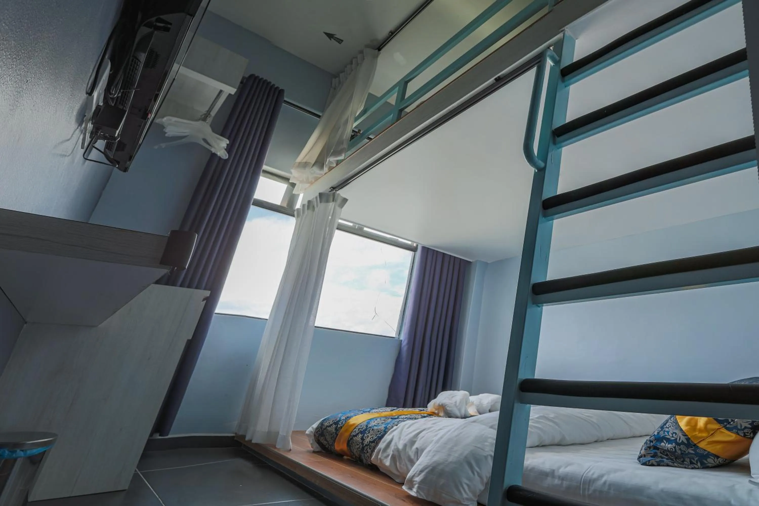 Bed in Top Garden Hotel