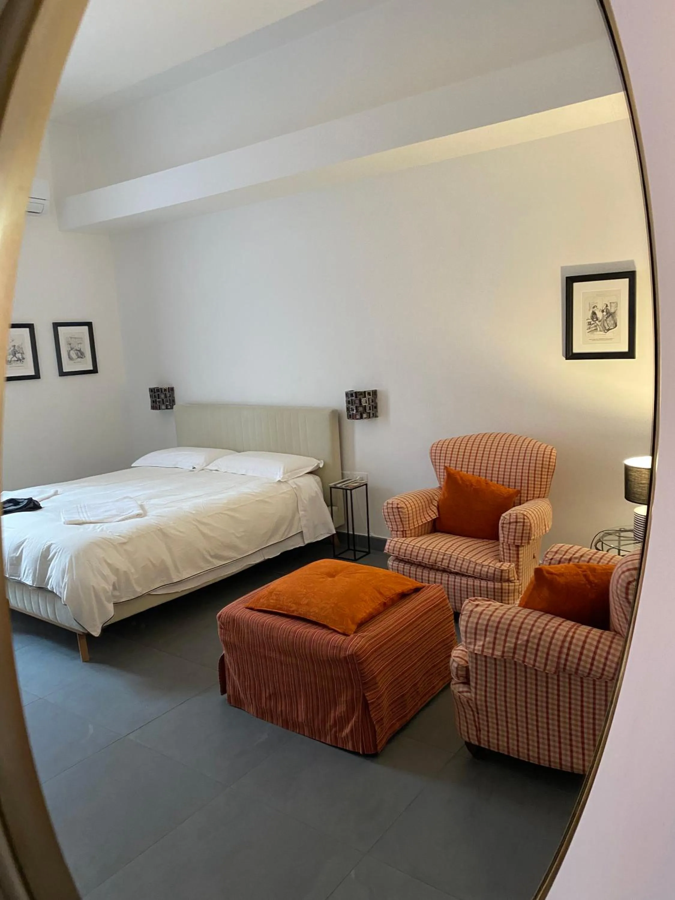 Seating area, Bed in Janare - Rooms & Terrace