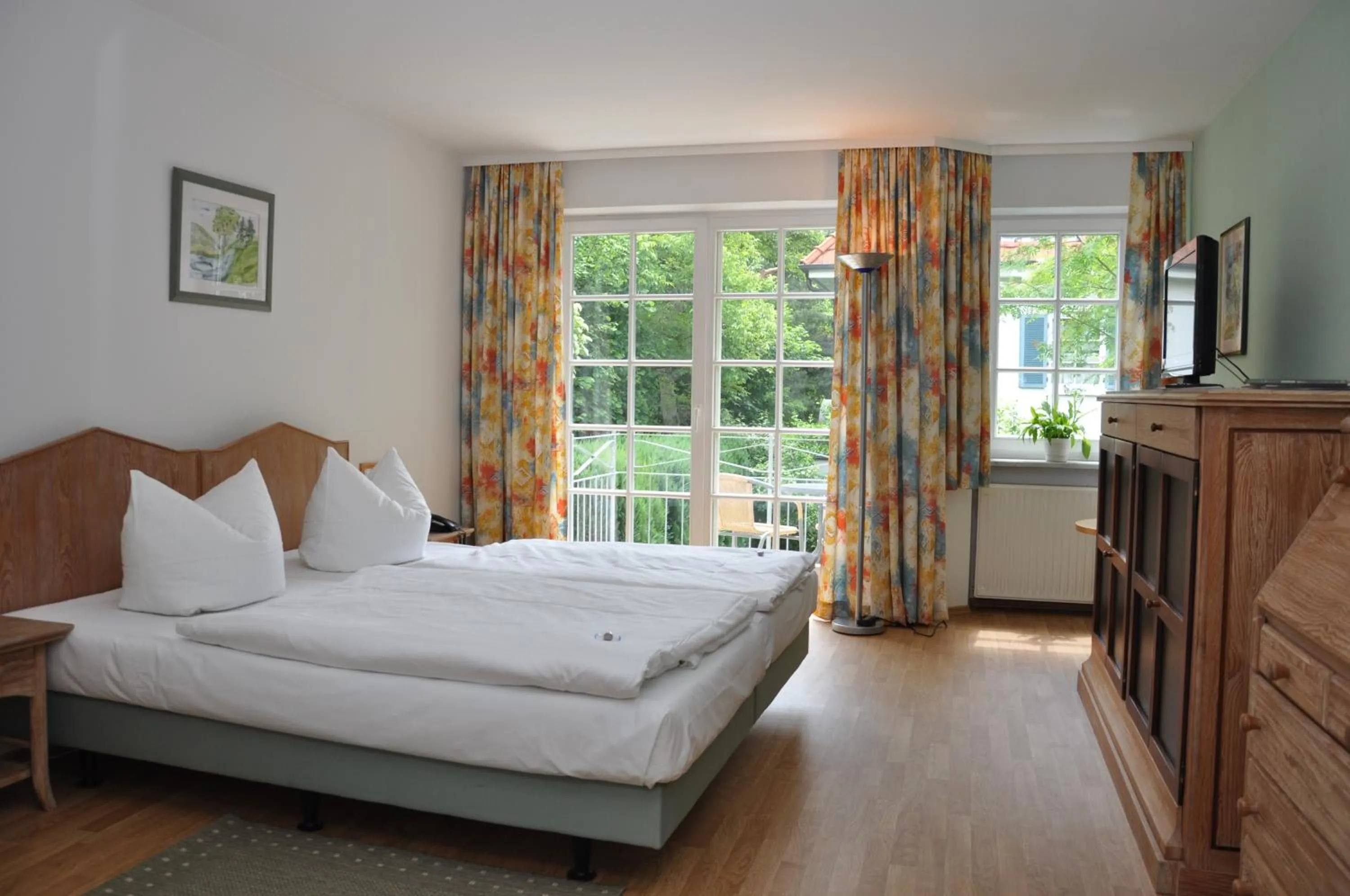 Bed in Hotel Zwei Länder