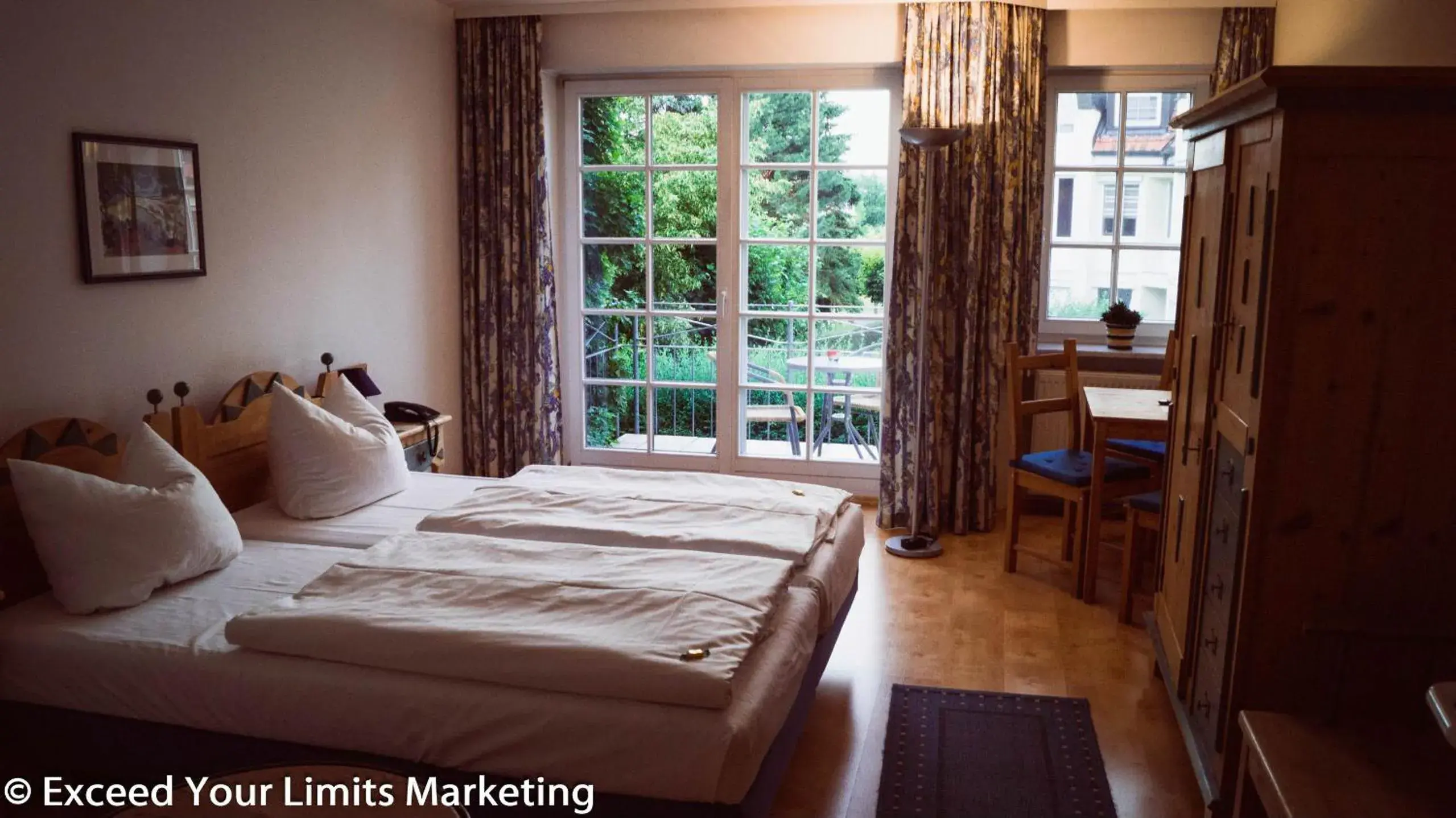 Double Room with Balcony - single occupancy in Hotel Zwei Länder Double Room with Balcony - single occupancy in Hotel Zwei Länder