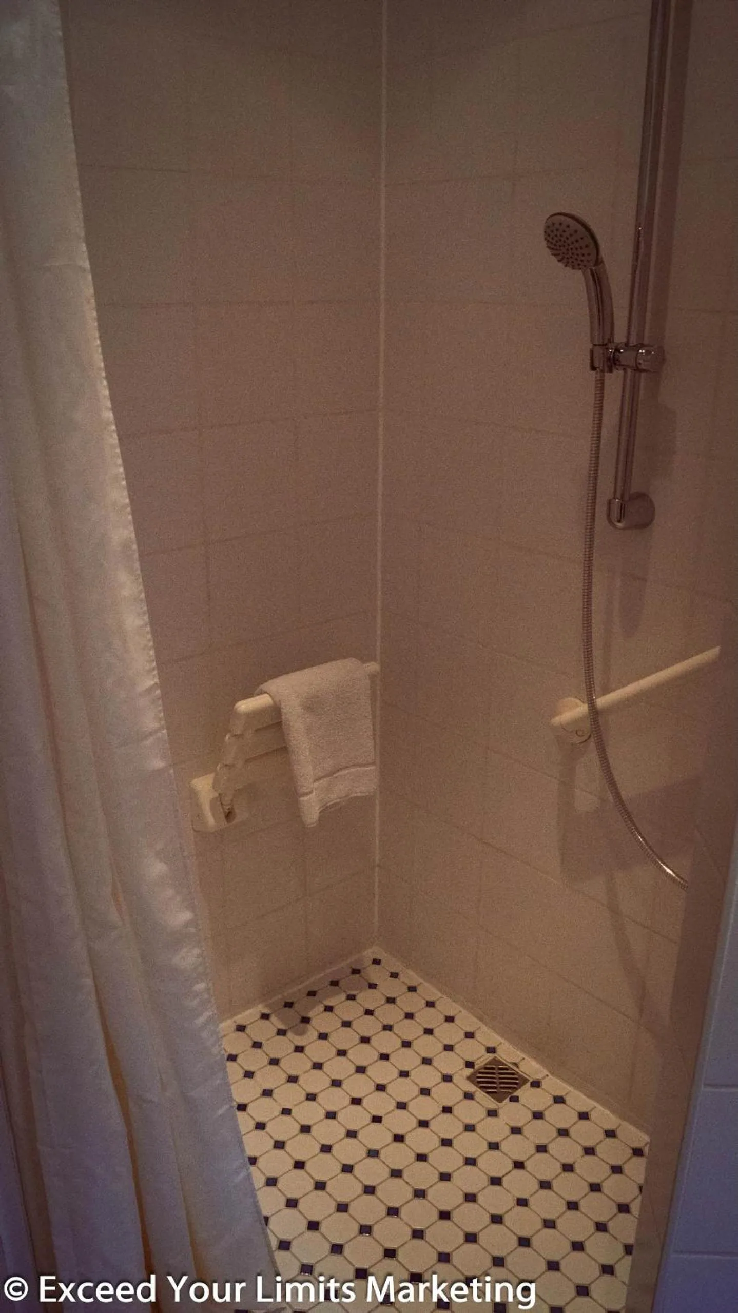 Bathroom in Hotel Zwei Länder