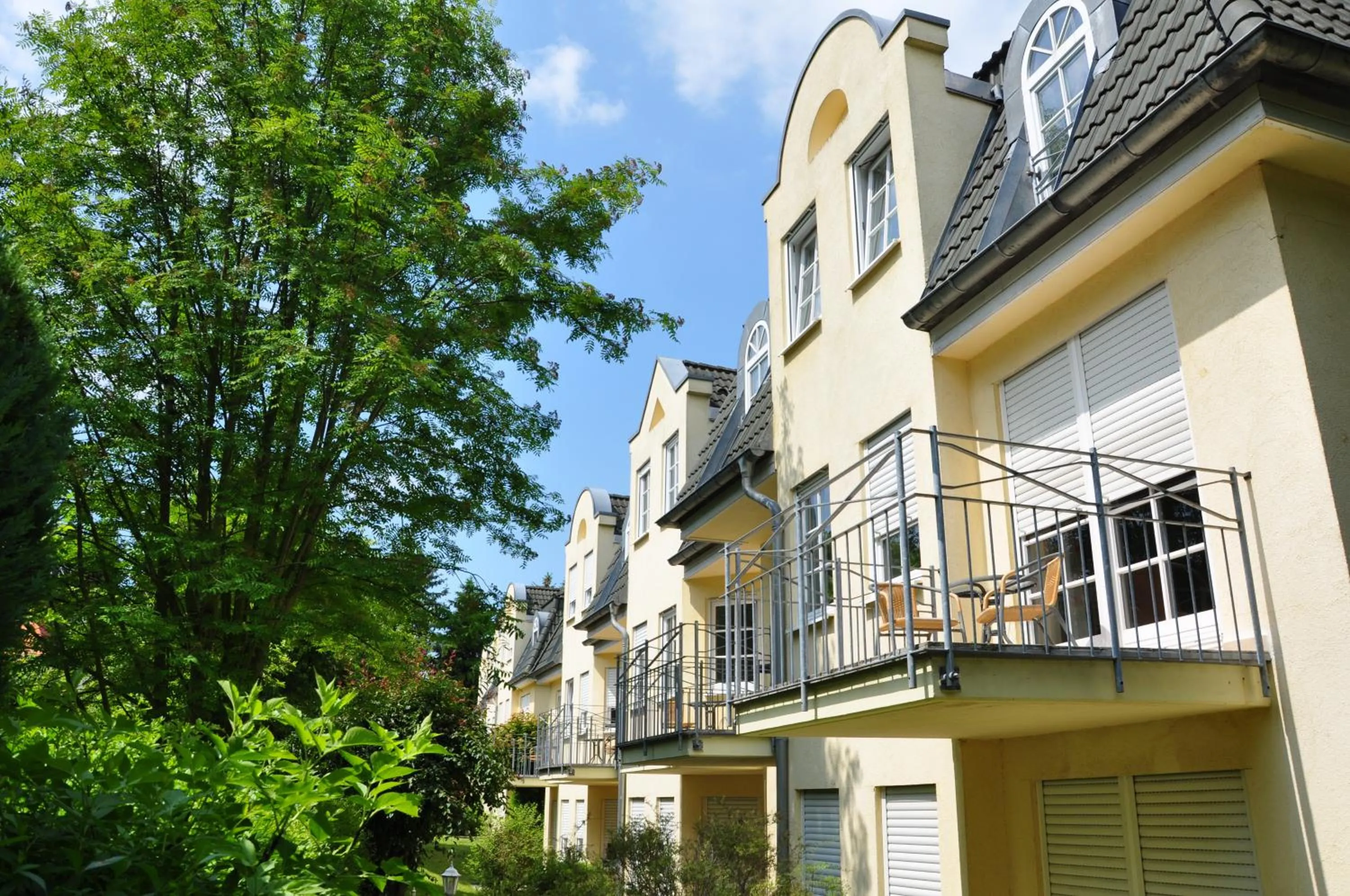 Property building in Hotel Zwei Länder