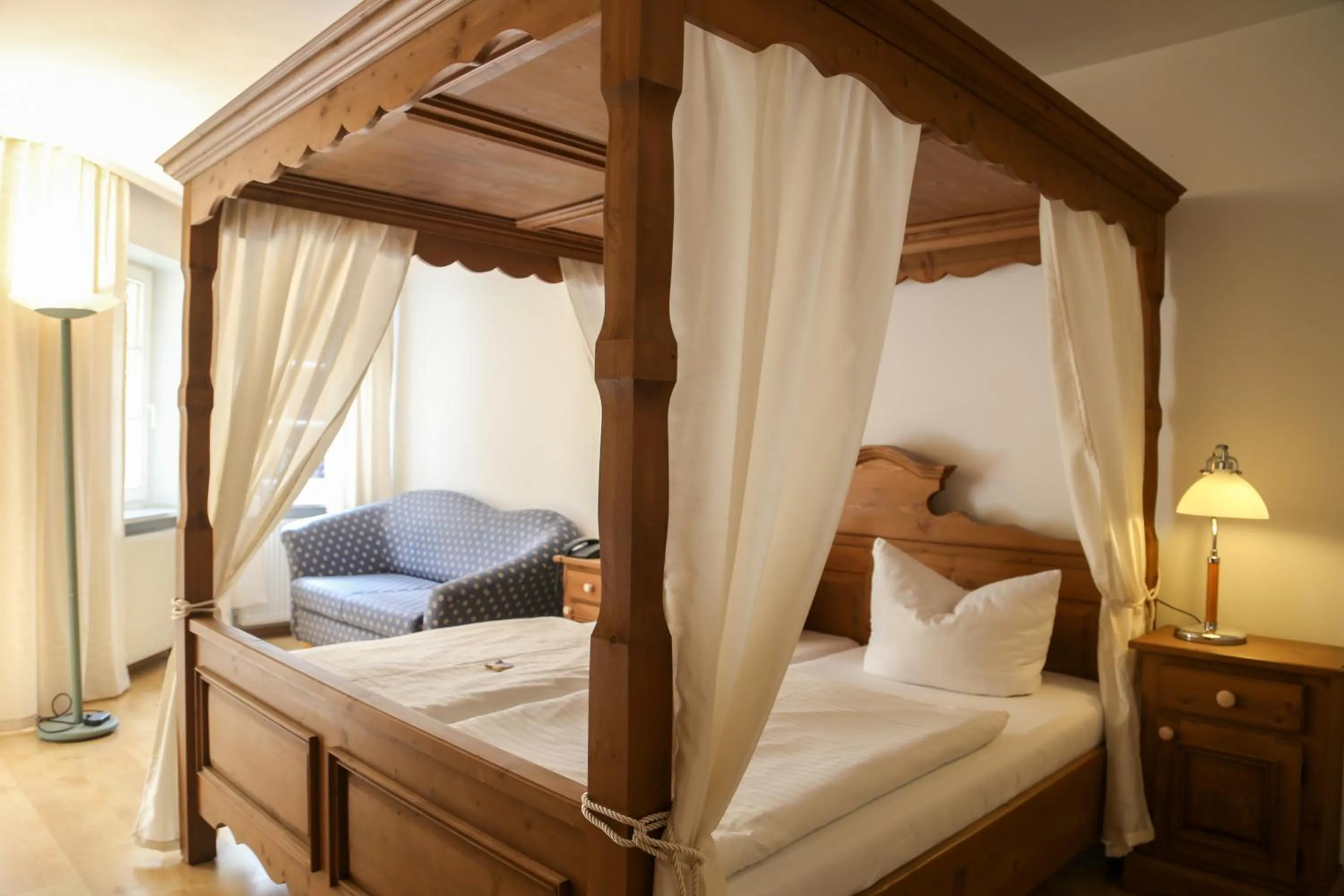 Bed in Hotel Zwei Länder