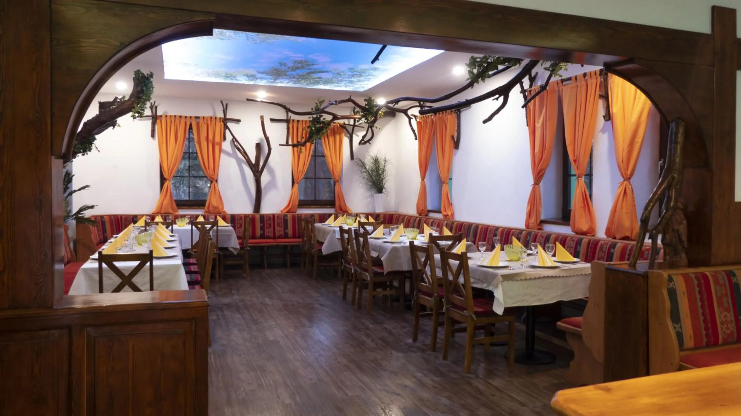 Restaurant/places to eat in Waldhof