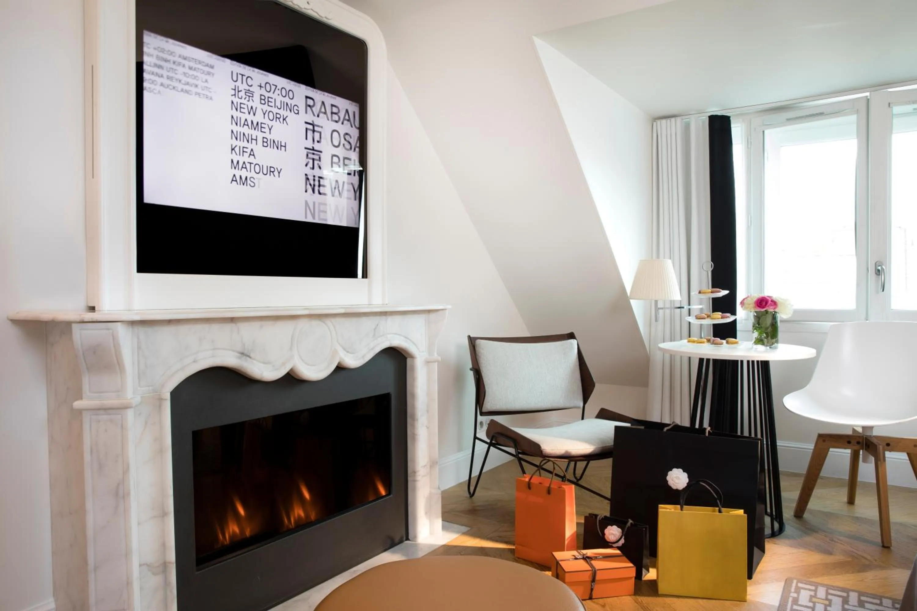 Decorative detail in Hôtel R de Paris - Boutique Hotel