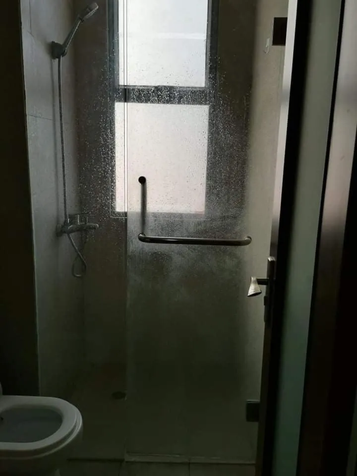Shower in U607 Sunshine100 Netflix 65InchesTV Wifi Karaoke Swimming Pool
