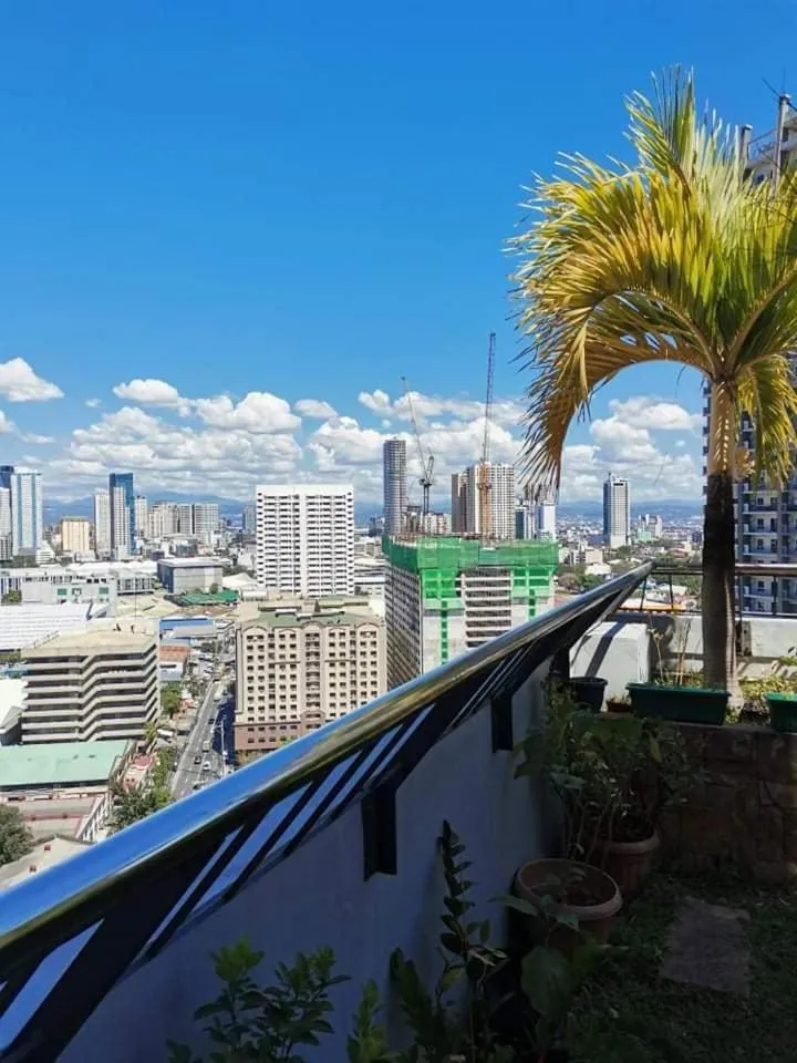Property building in U607 Sunshine100 Netflix 65InchesTV Wifi Karaoke Swimming Pool