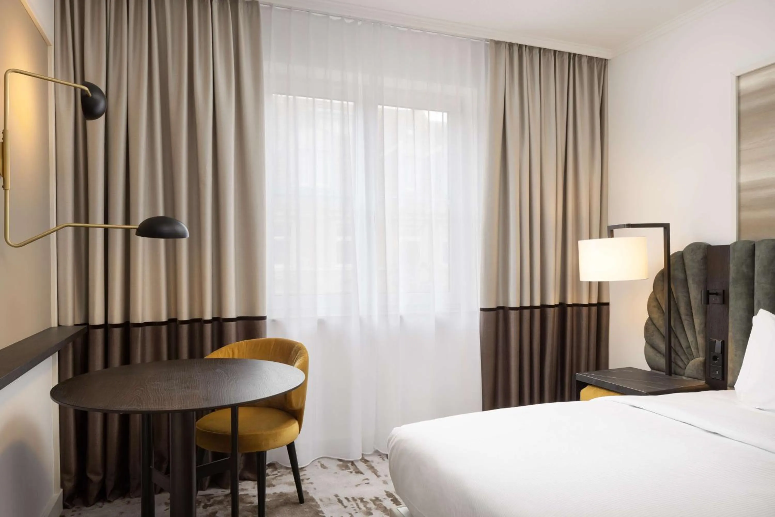 Bed in Crowne Plaza Heidelberg City Centre