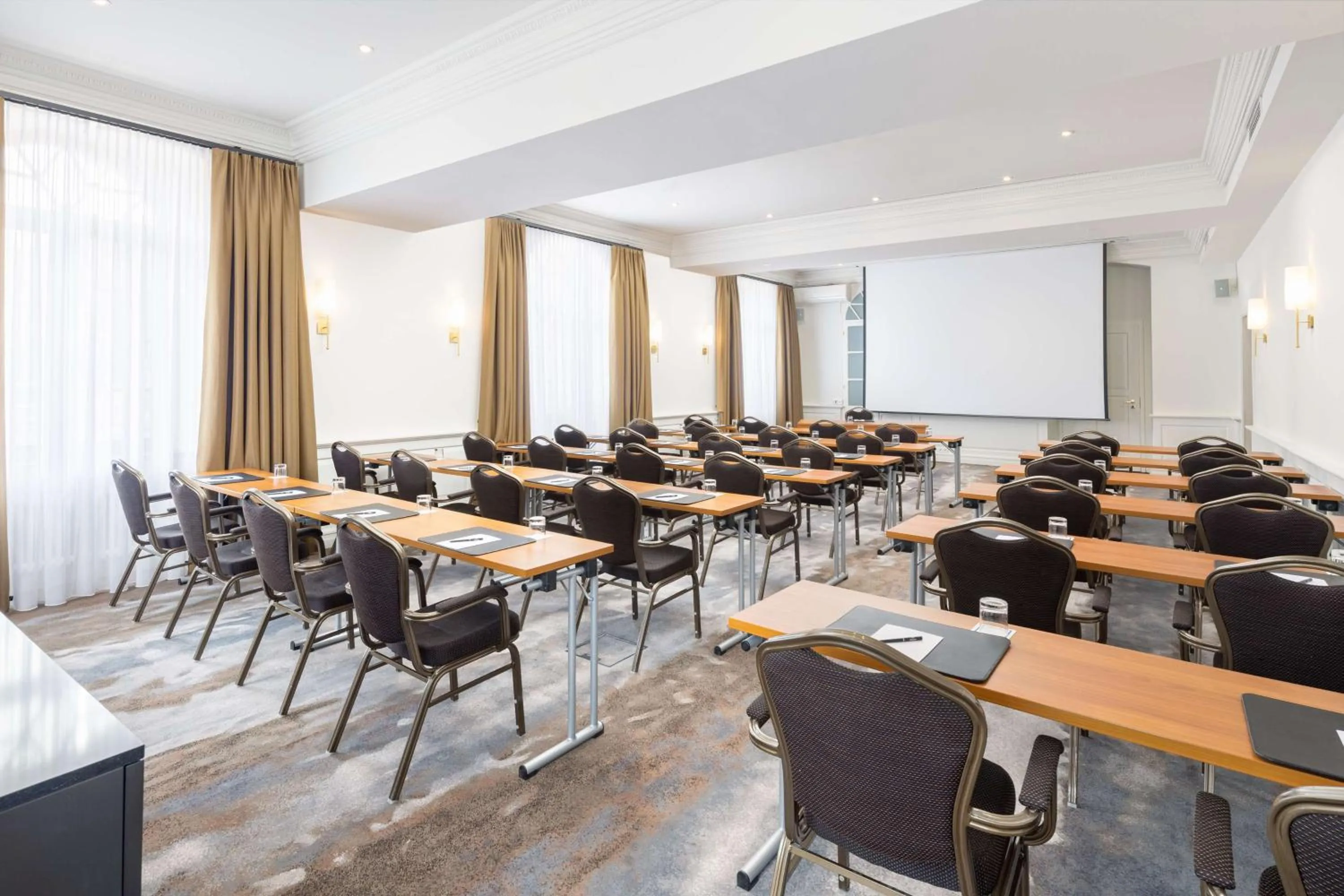 Meeting/conference room in Crowne Plaza Heidelberg City Centre