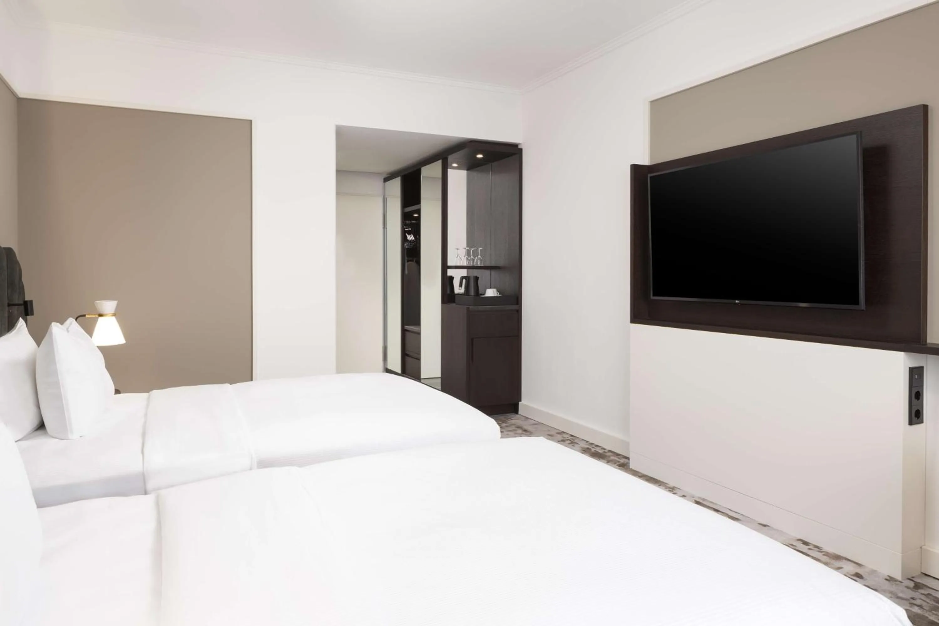 Bed in Crowne Plaza Heidelberg City Centre