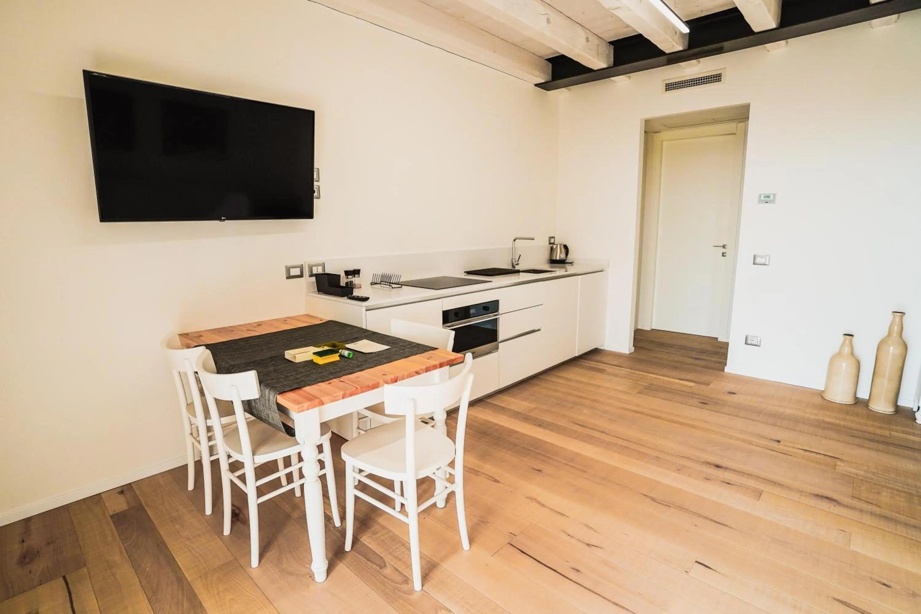 TV and multimedia in Casa Olivi Apartments