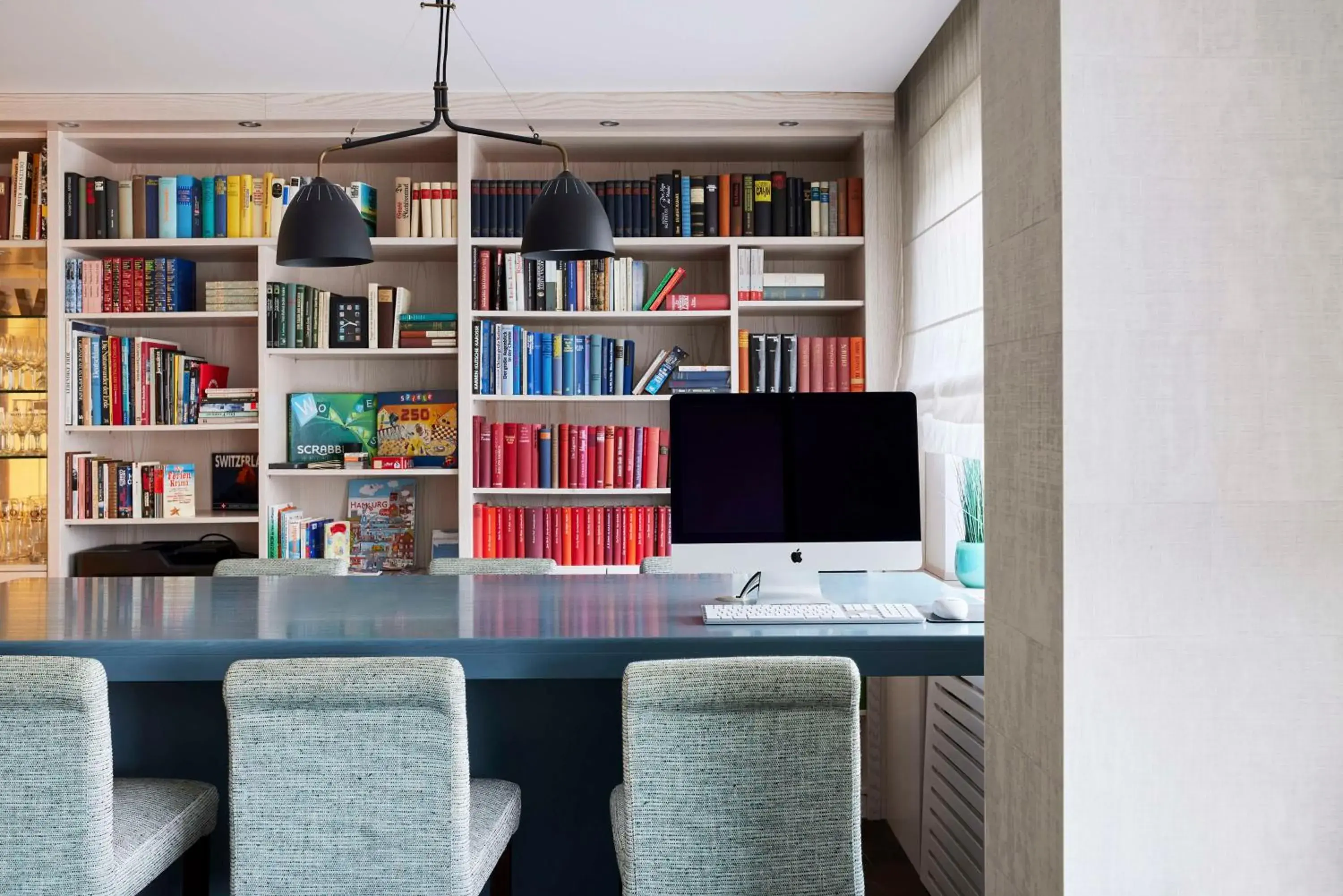 Lounge or bar in Best Western Raphael Hotel Altona Lounge or bar in Best Western Raphael Hotel Altona