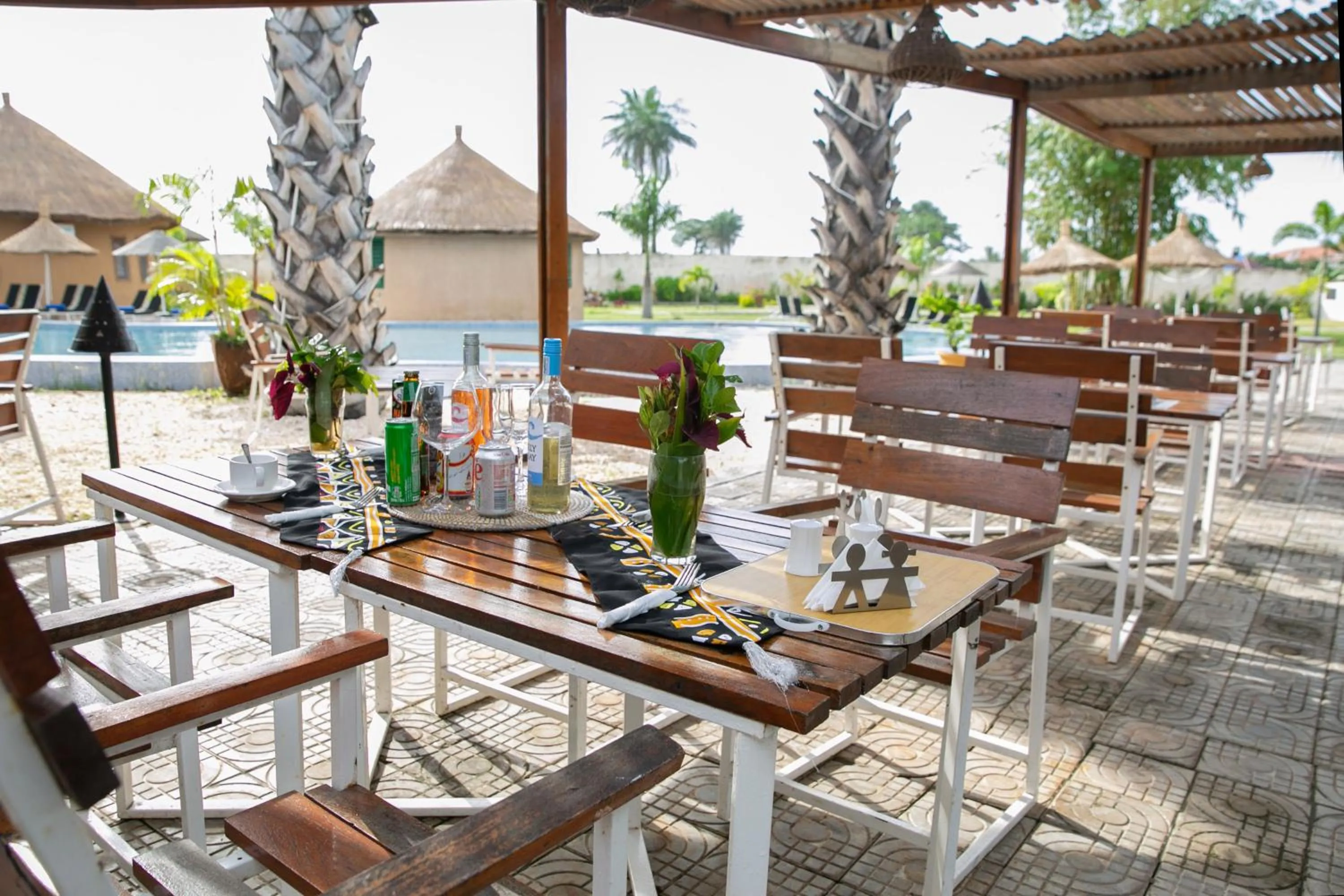 Restaurant/places to eat in Bamboo Village Resort