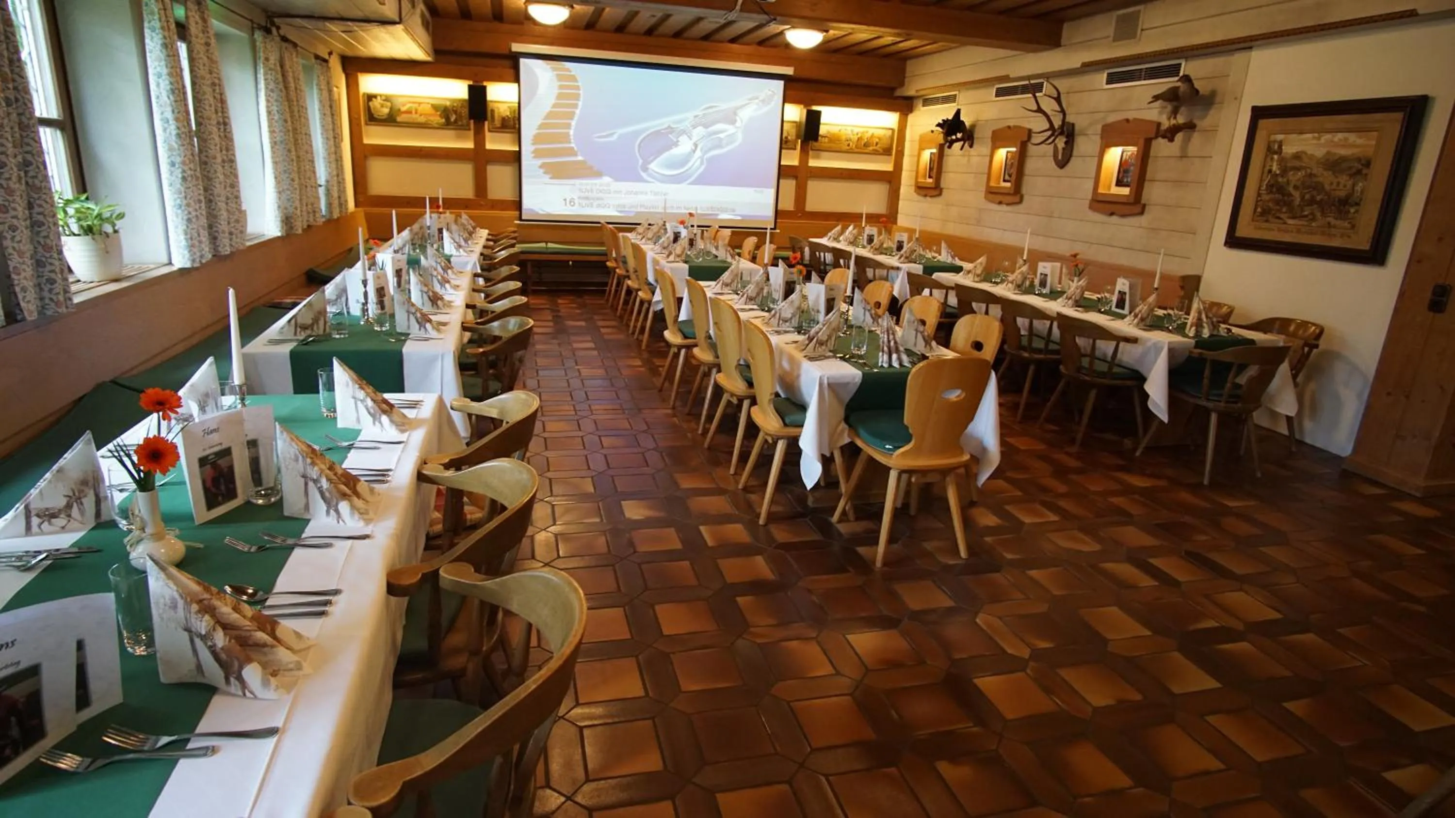 Restaurant/places to eat in Hotel Alter Wirt