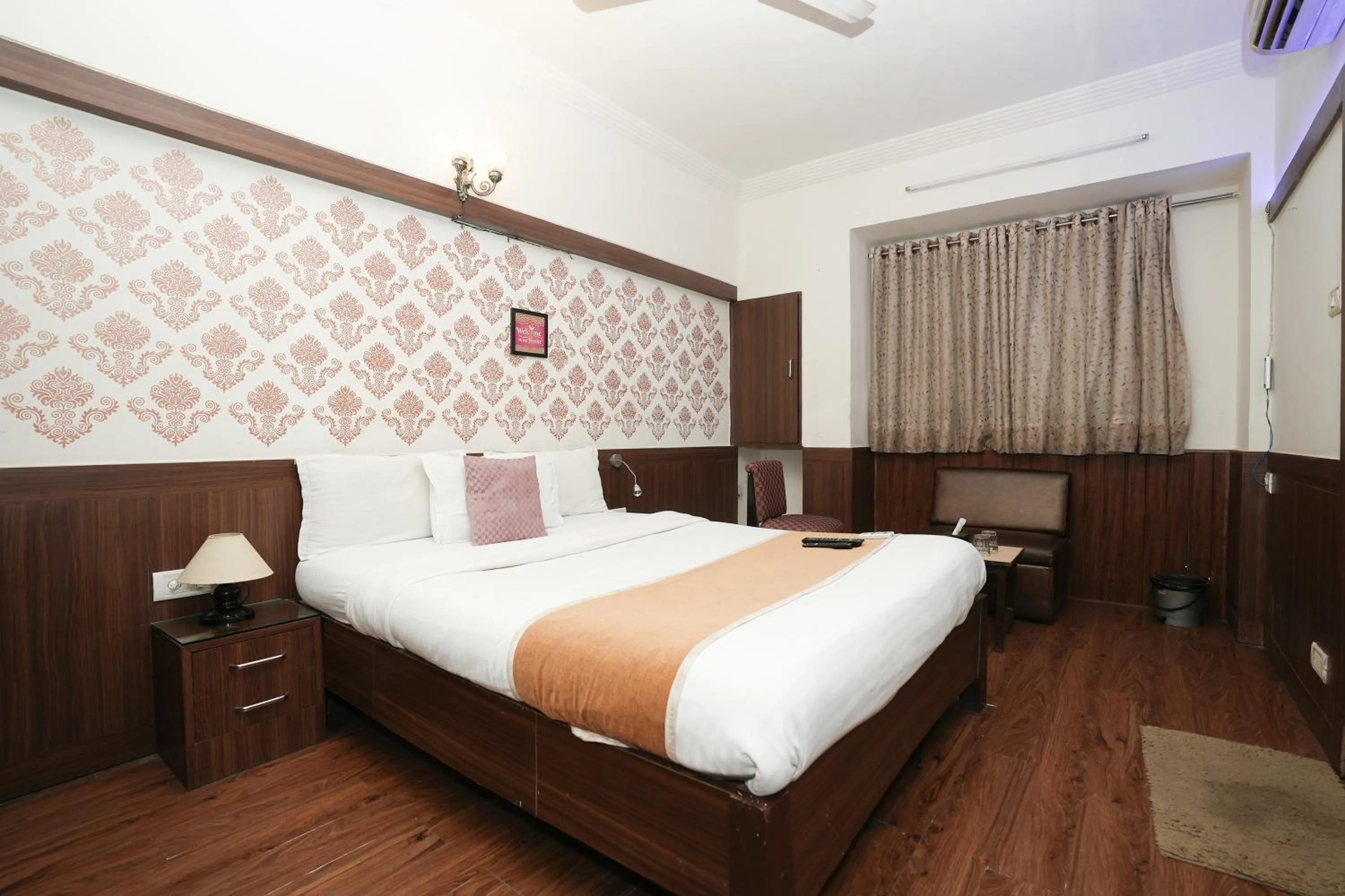 Photo of the whole room in Hotel Neelkiran