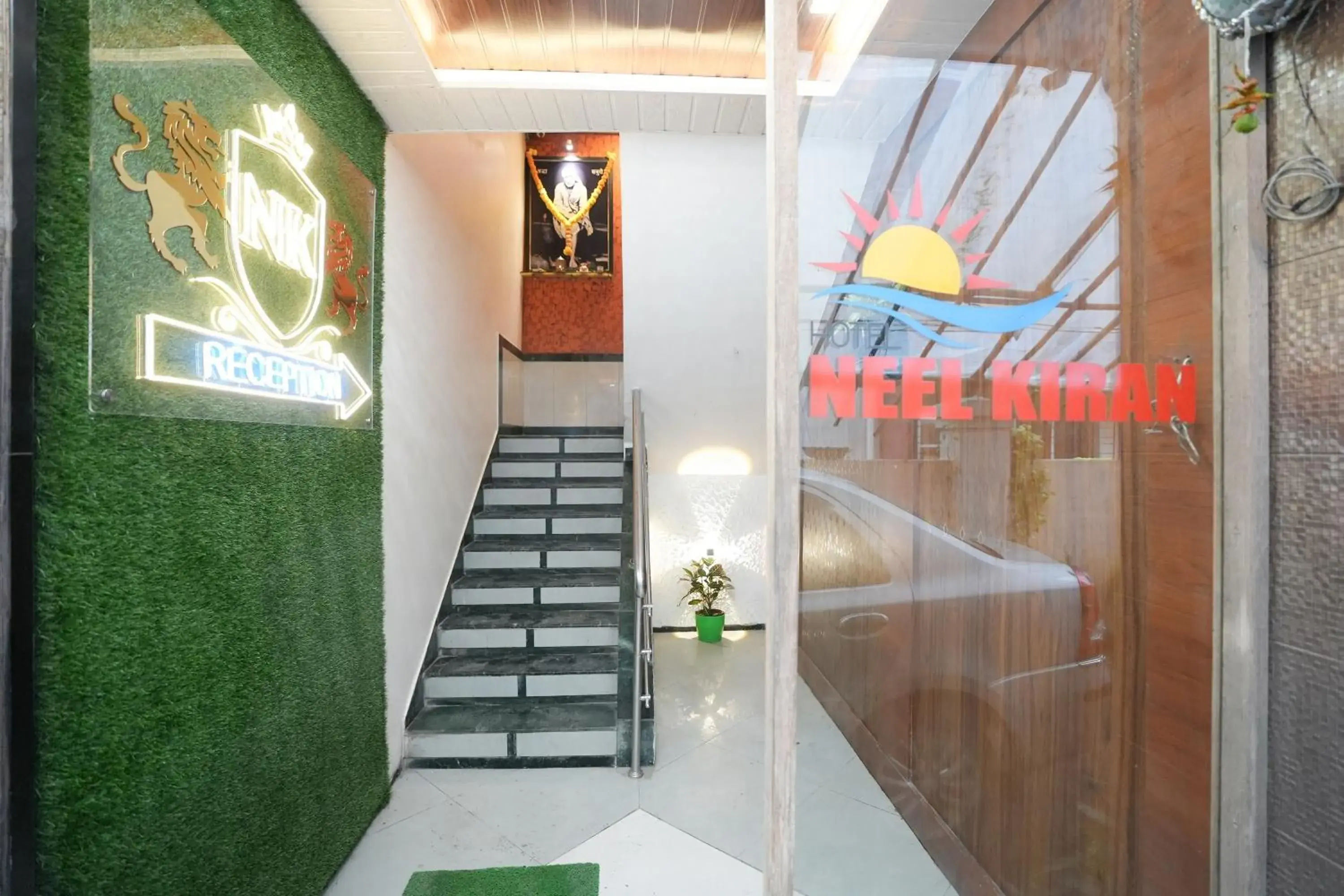 Lobby or reception in Hotel Neelkiran Lobby or reception in Hotel Neelkiran