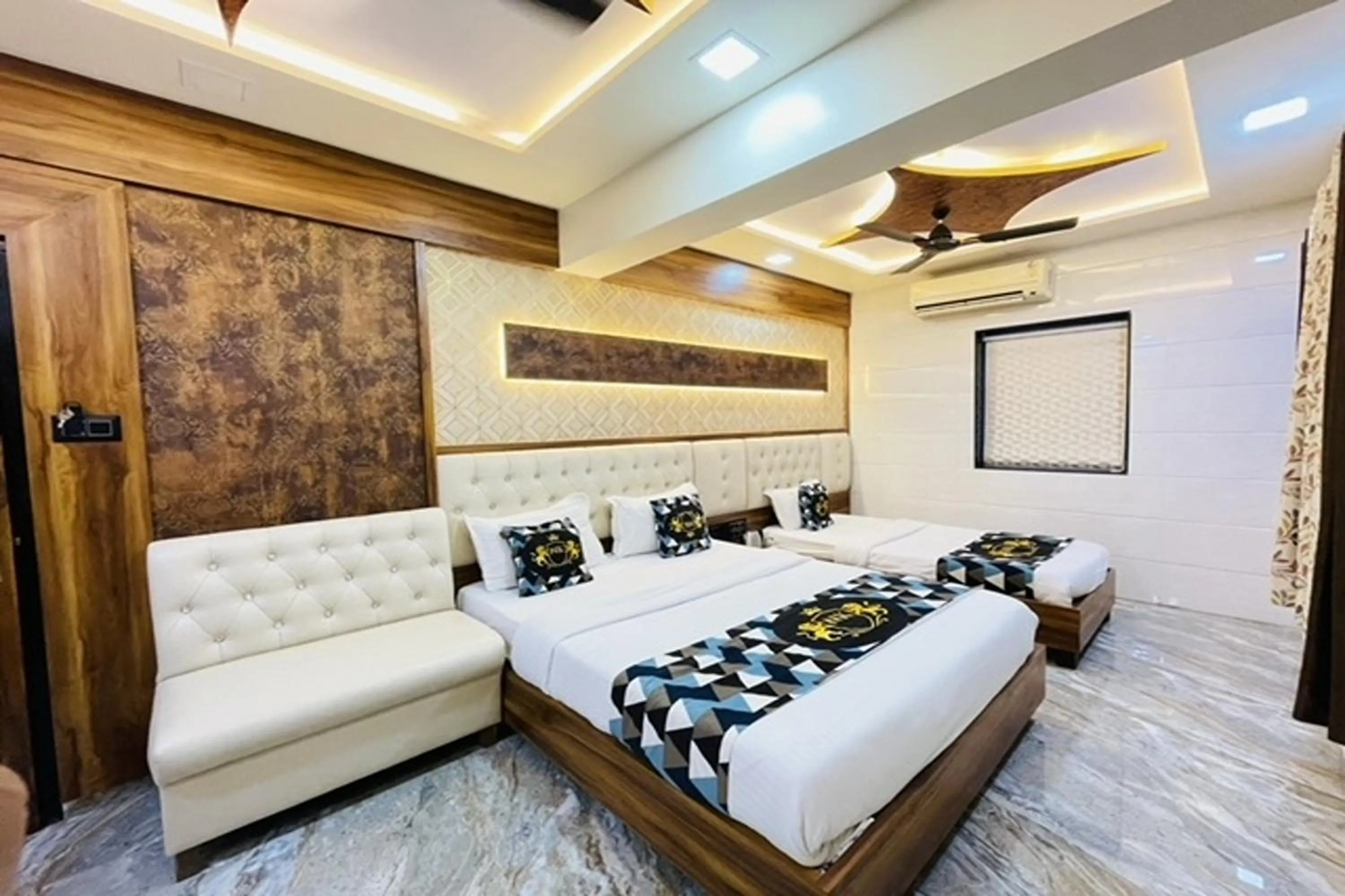 Living room in Hotel Neelkiran