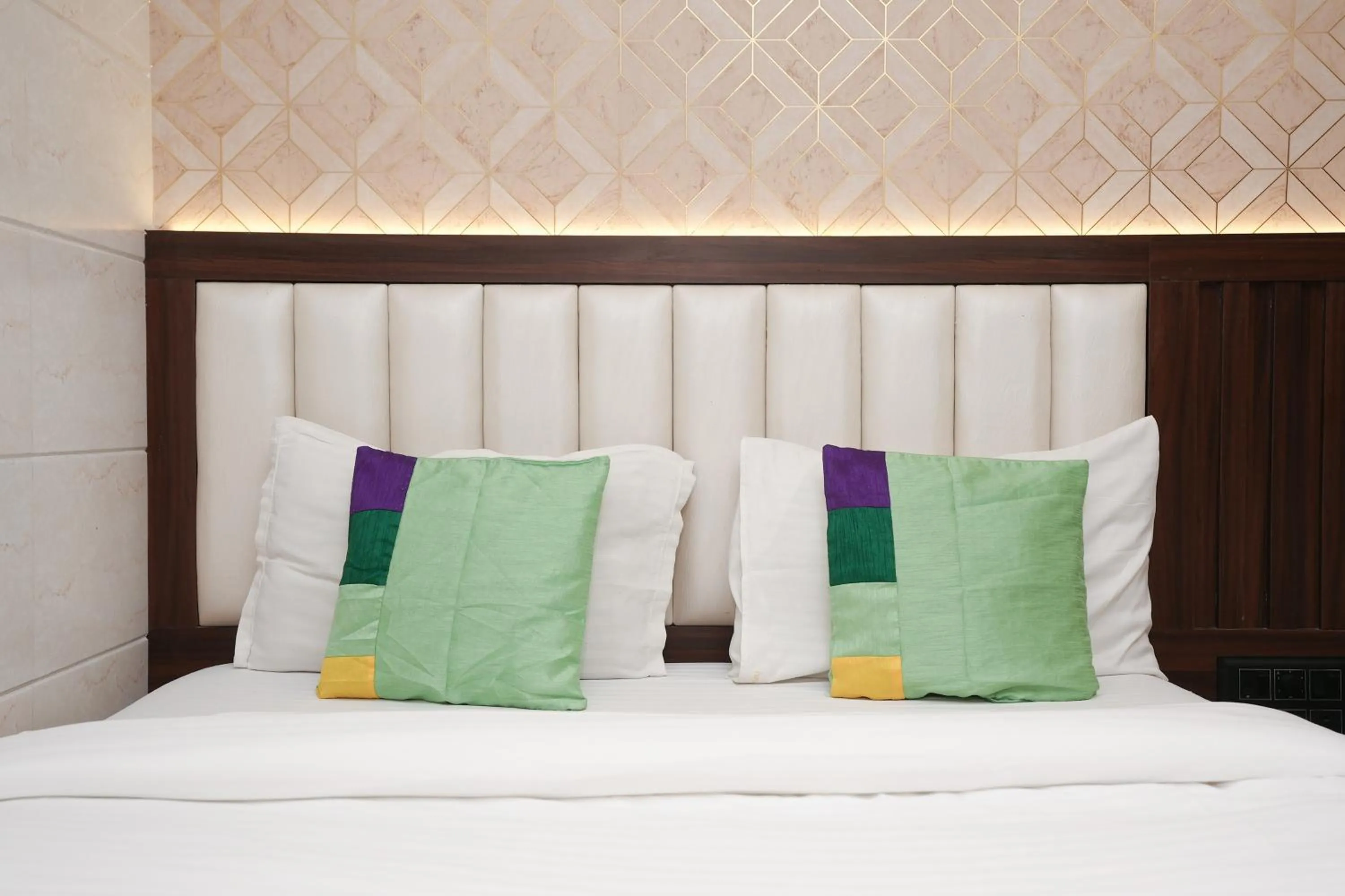 Bed in Hotel Neelkiran