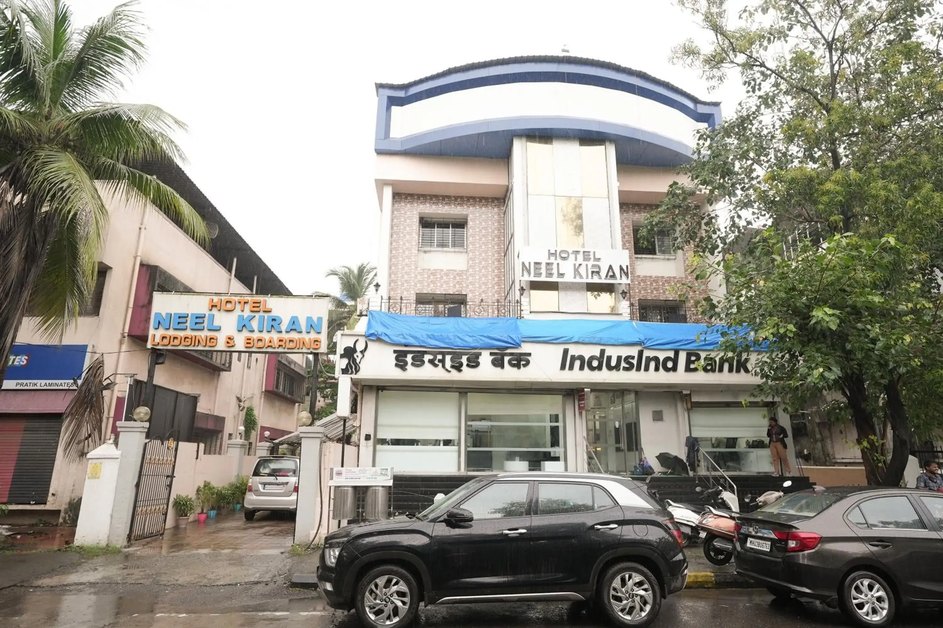 Property building in Hotel Neelkiran Property building in Hotel Neelkiran