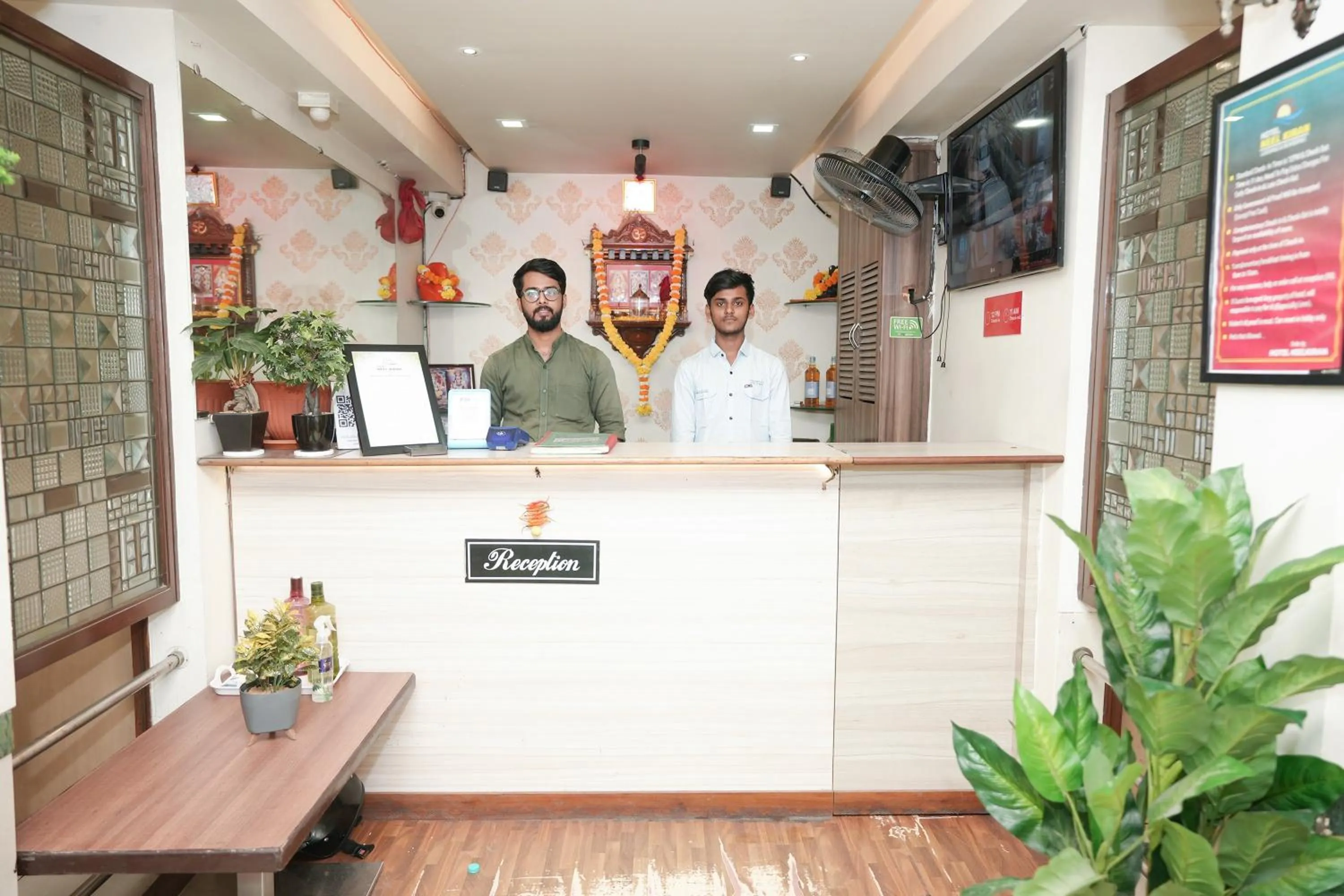 Lobby or reception in Hotel Neelkiran