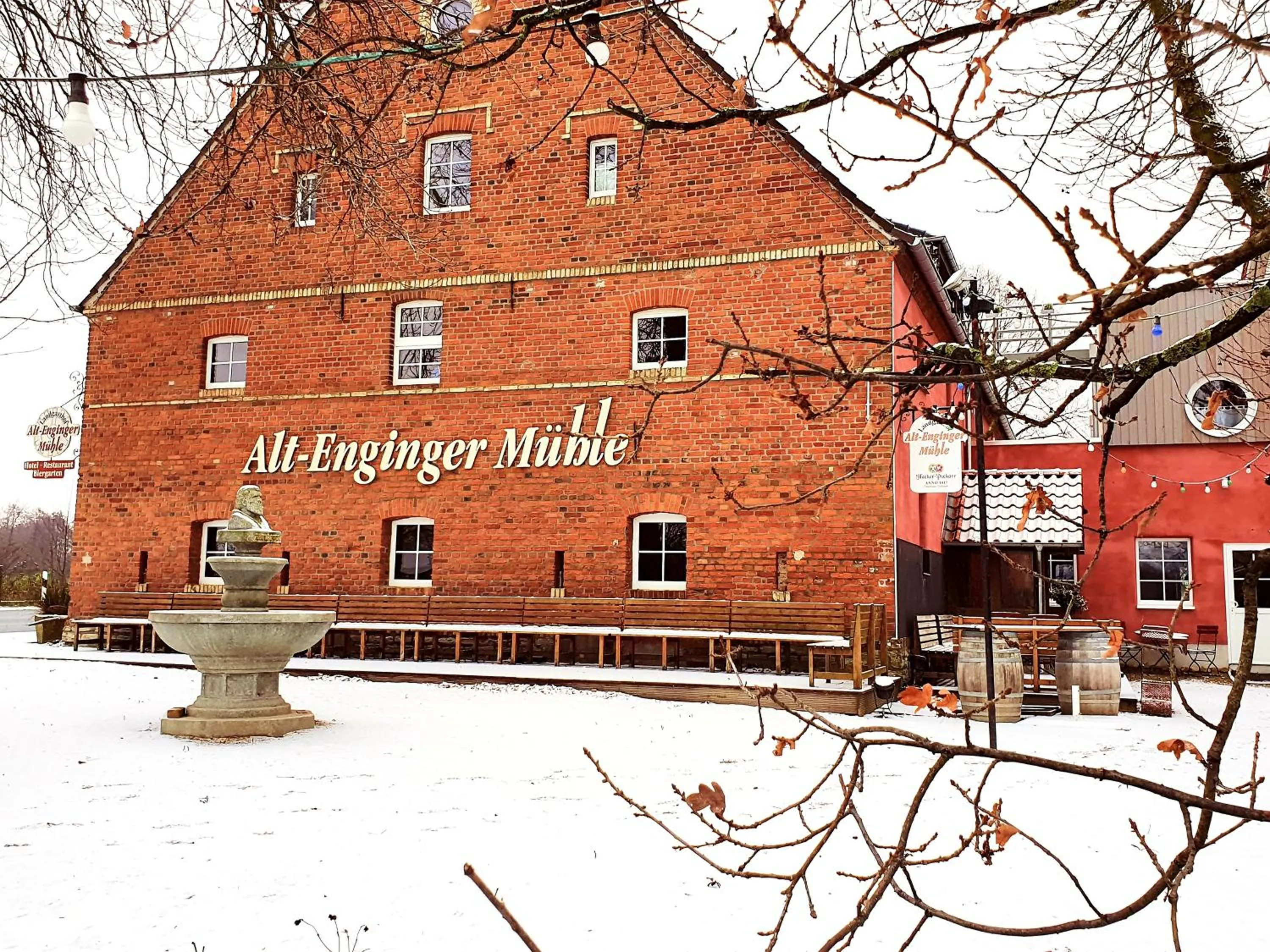 Property building in Alt Enginger Mühle