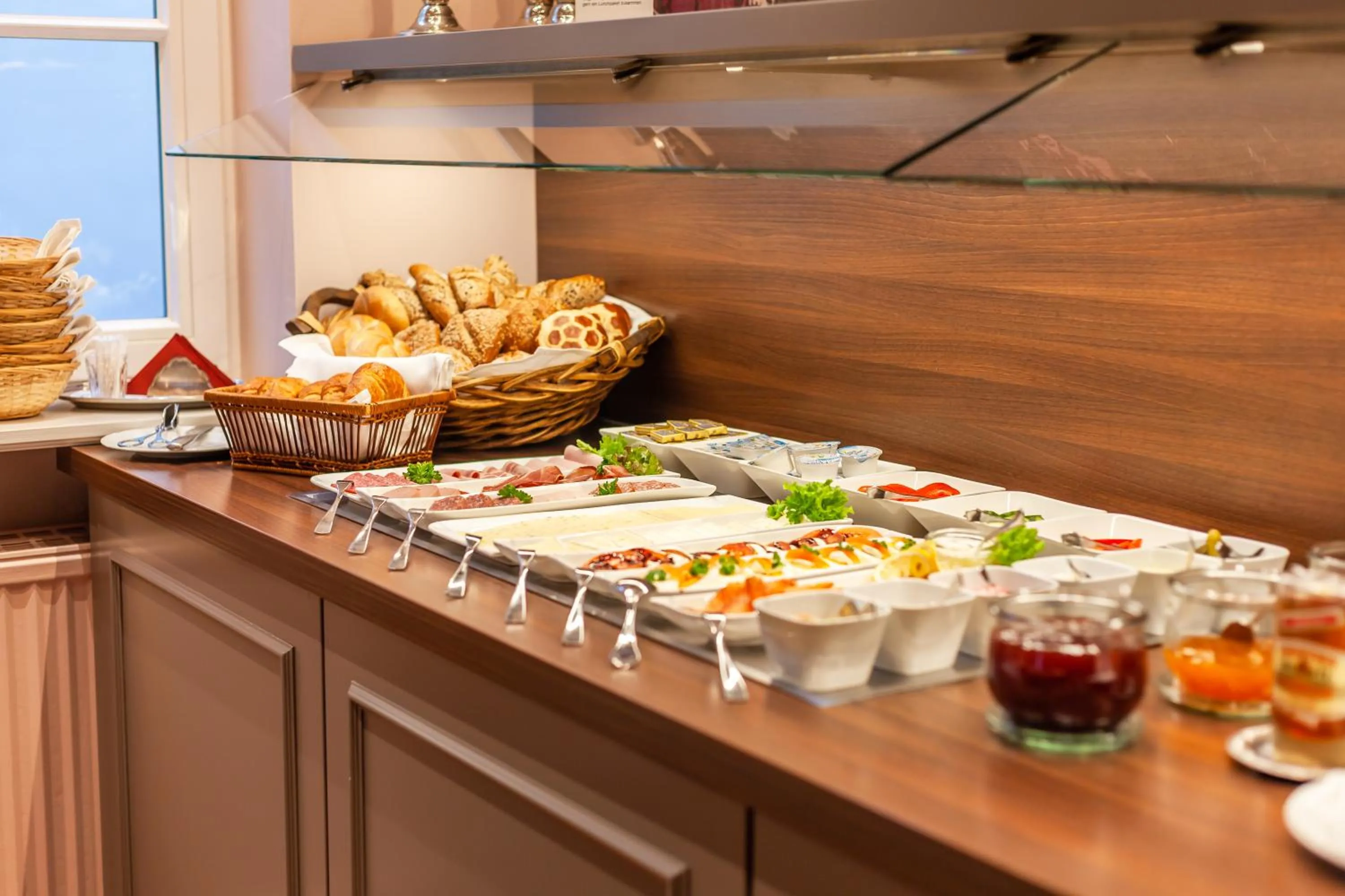 Breakfast in TOP CityLine Klassik Altstadt Hotel Lübeck