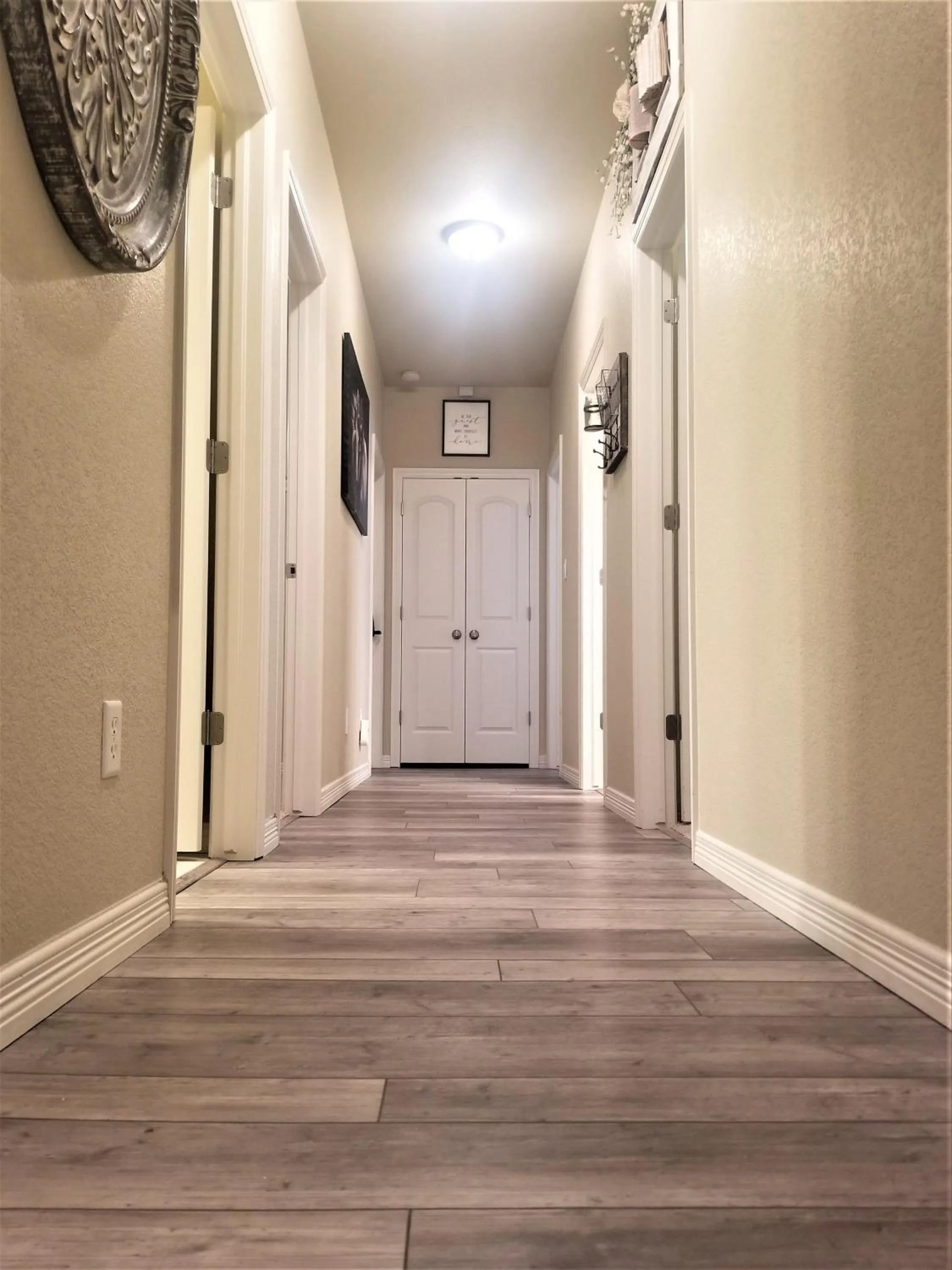 Area and facilities in Peak Valley Manor, a Modern Farmhouse