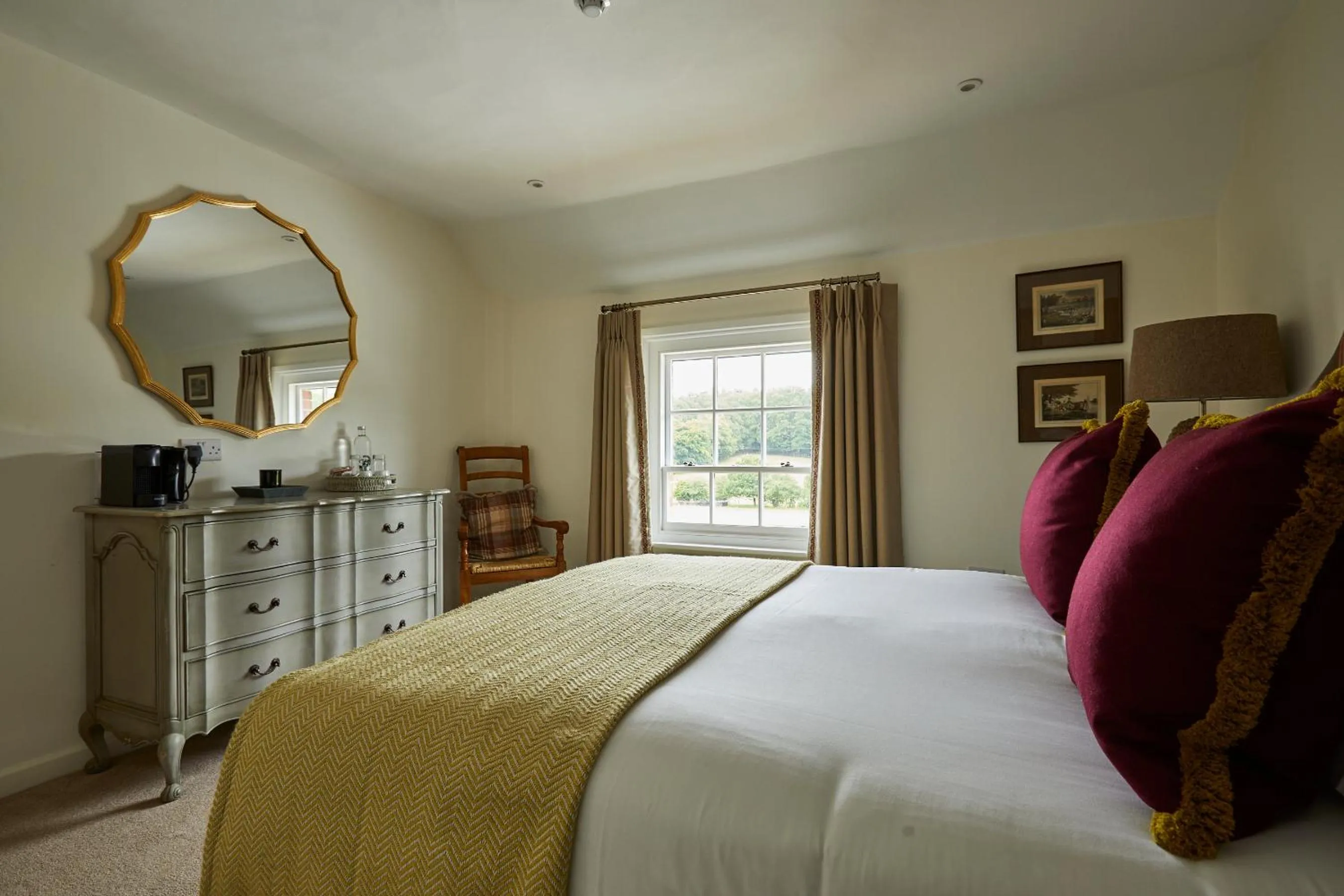 Bedroom, Bed in The Pot Kiln
