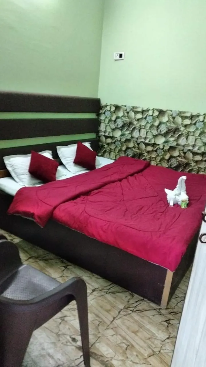 Bed in Sudha sadan