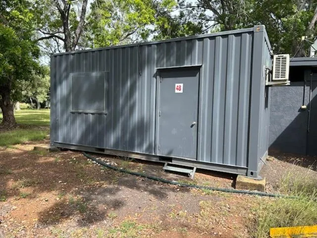 Territory Manor Motel & Caravan Park