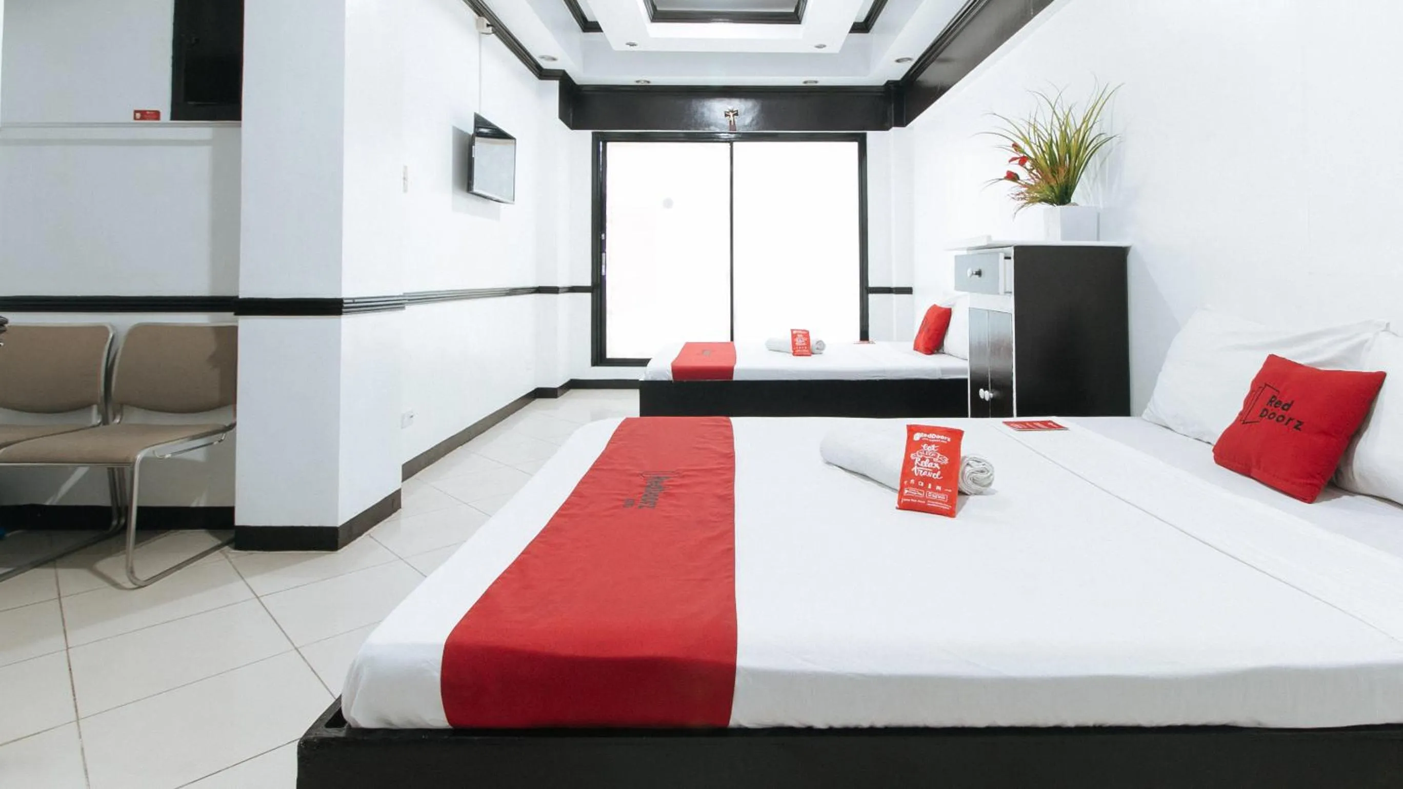 Bed in RedDoorz Plus at Villa Gloria Taguig