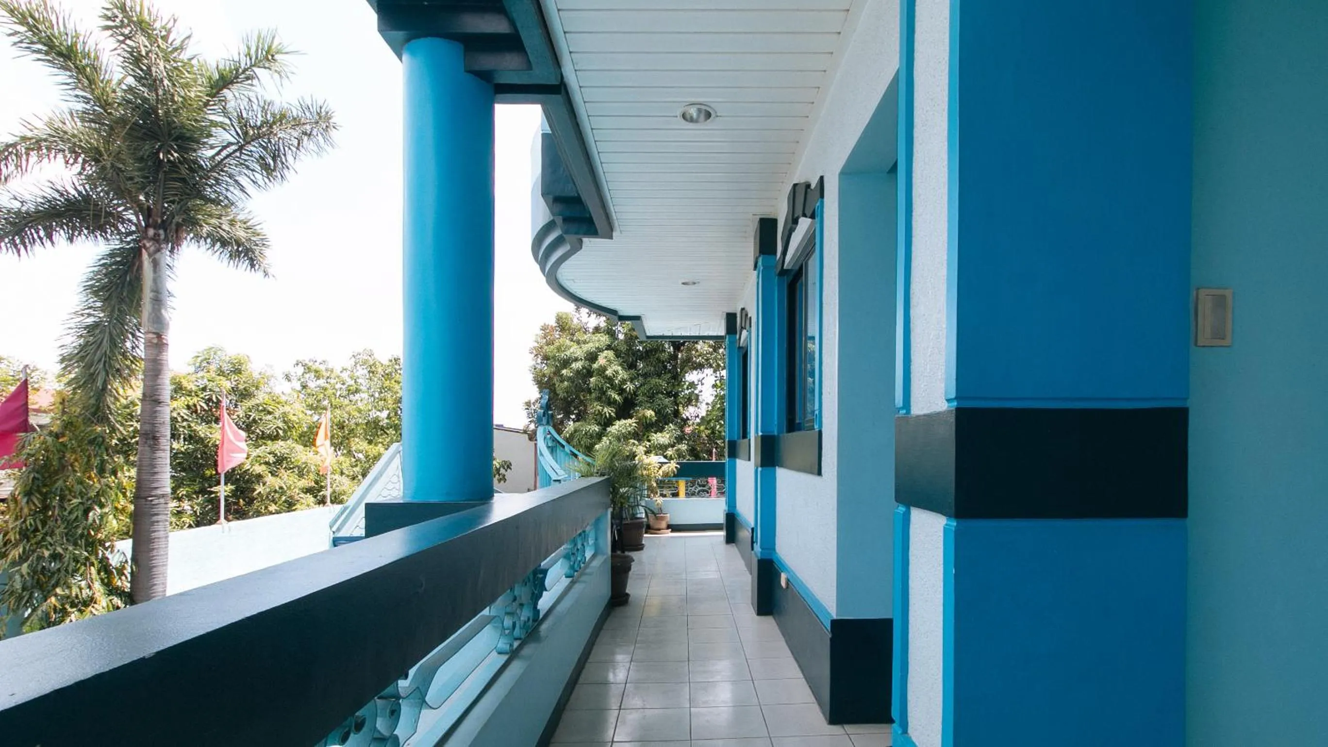 Balcony/Terrace in RedDoorz Plus at Villa Gloria Taguig