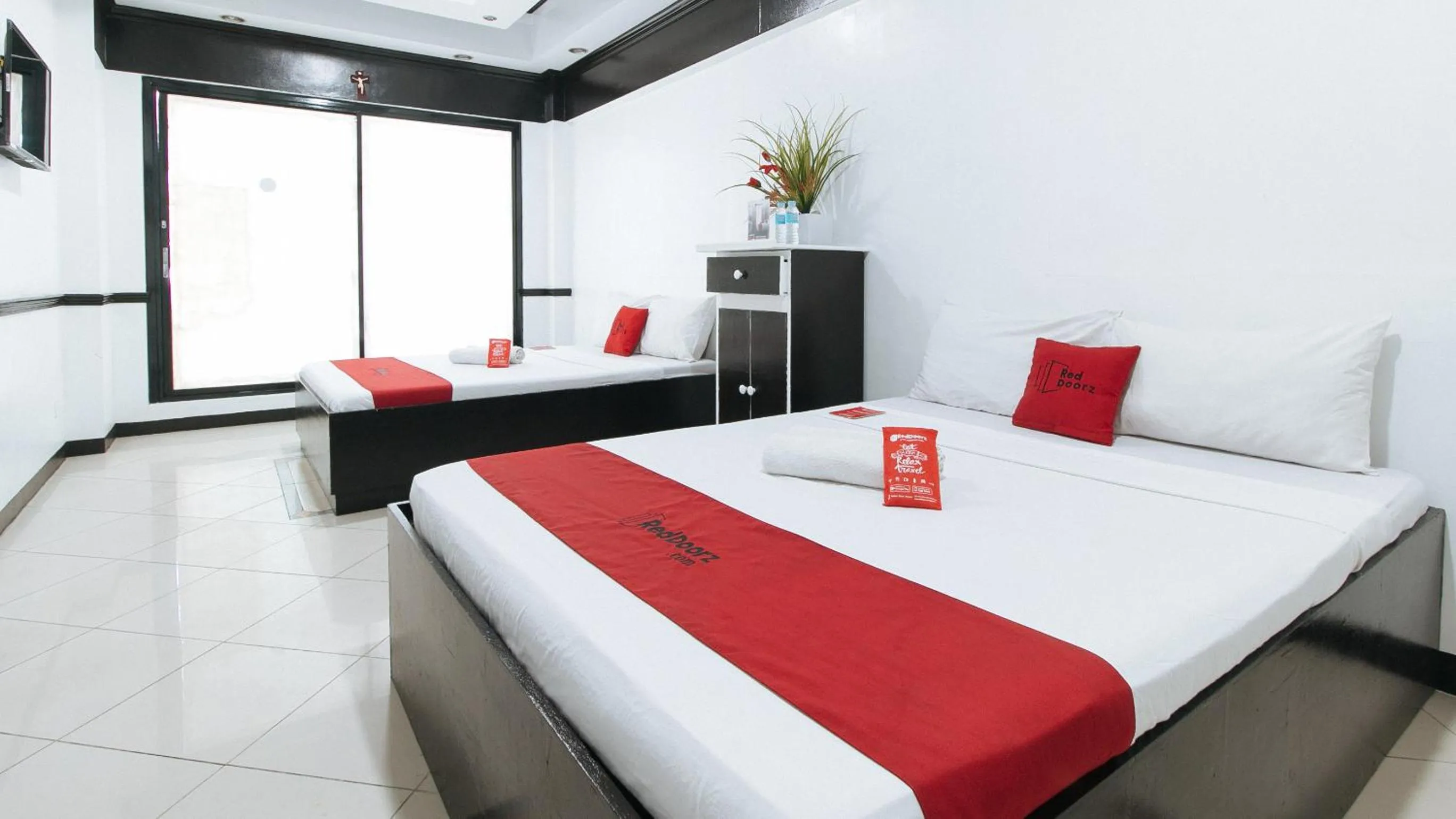 Bed in RedDoorz Plus at Villa Gloria Taguig