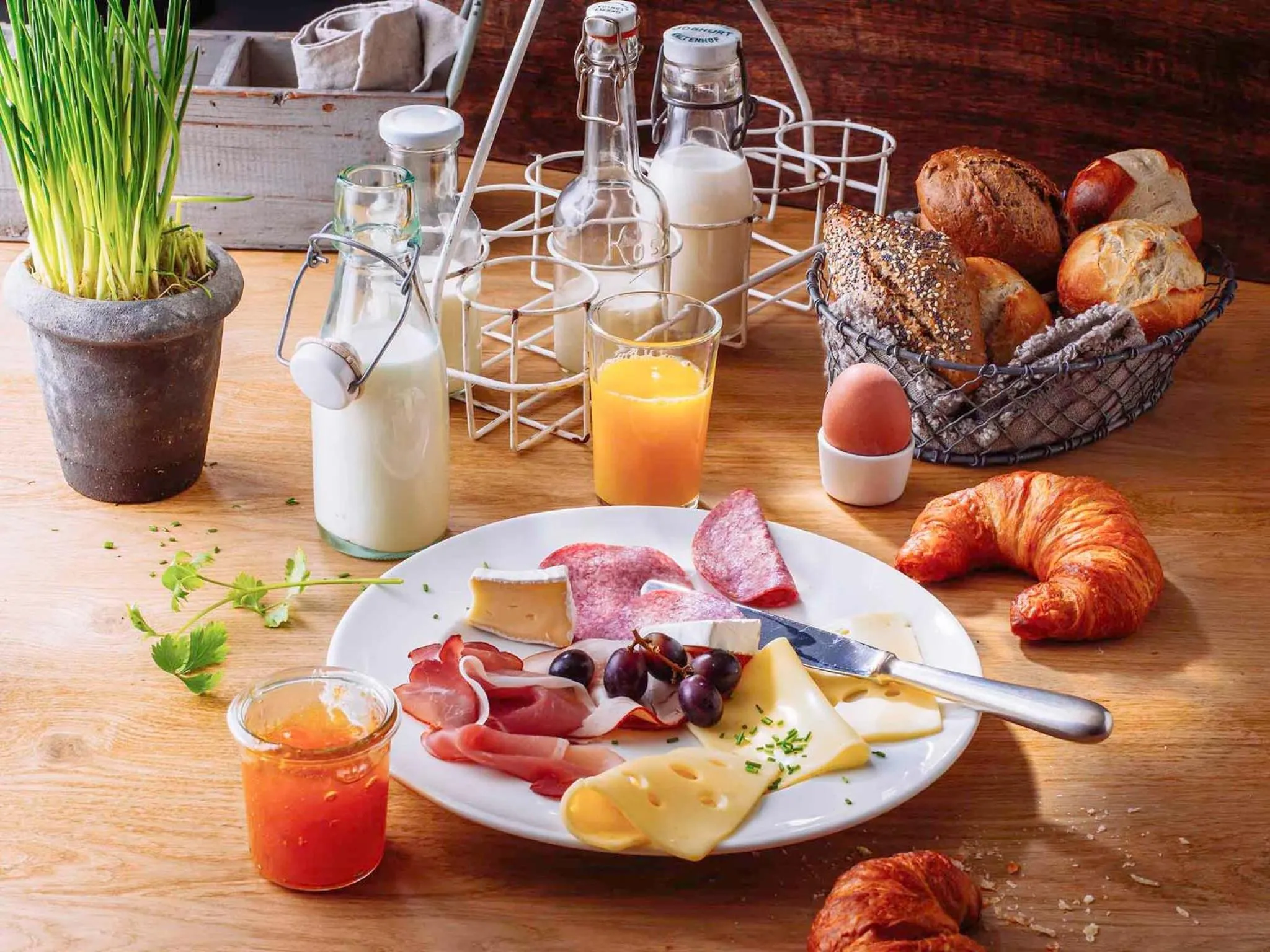 Breakfast in ibis Hotel Hamburg Alster Centrum