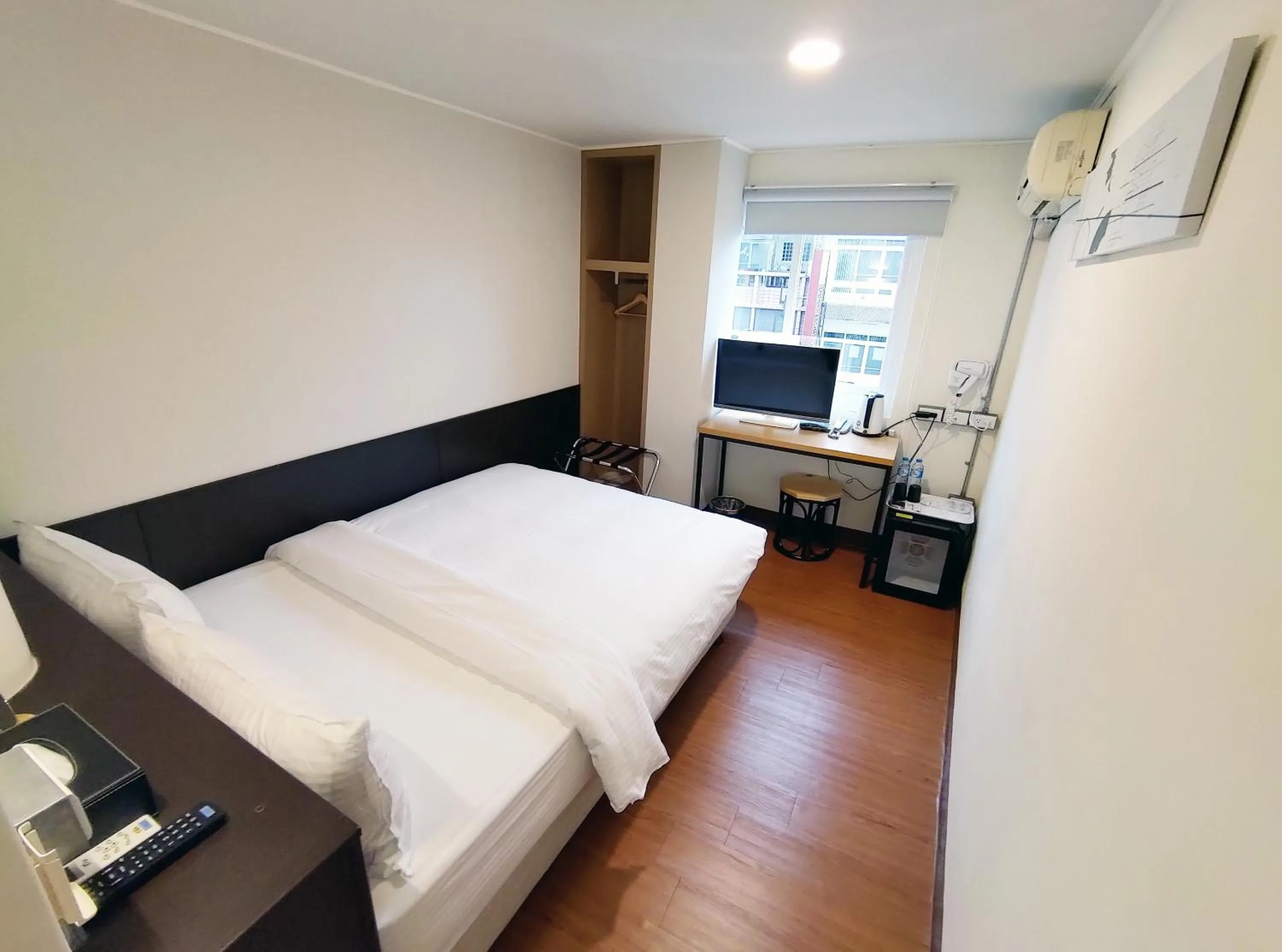 Photo of the whole room, Bed in 雲泊和旅 Cloud Haku Cozy Inn