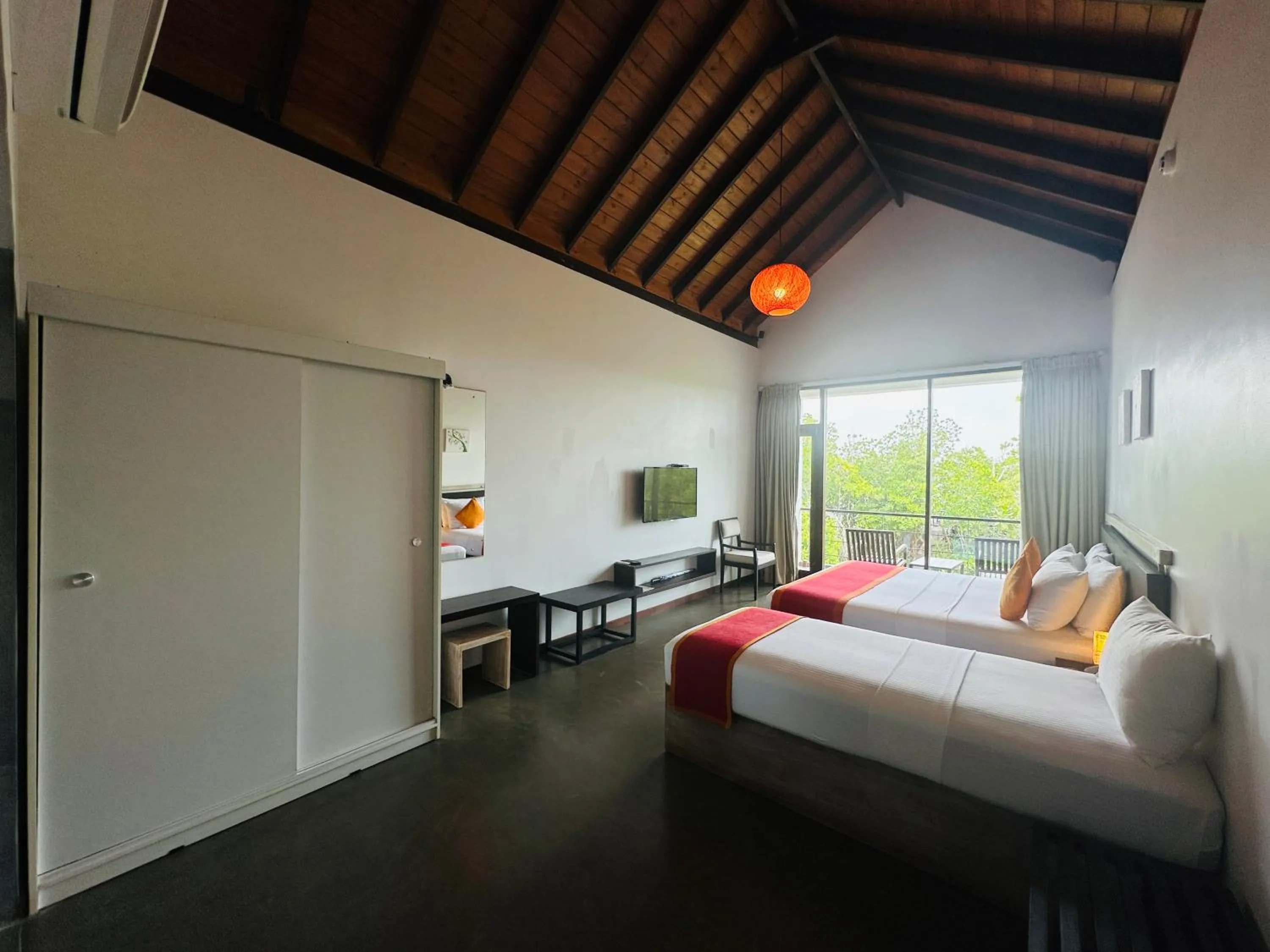 Photo of the whole room, Bed in Moi Koggala by DBI - Free drop off to the beach