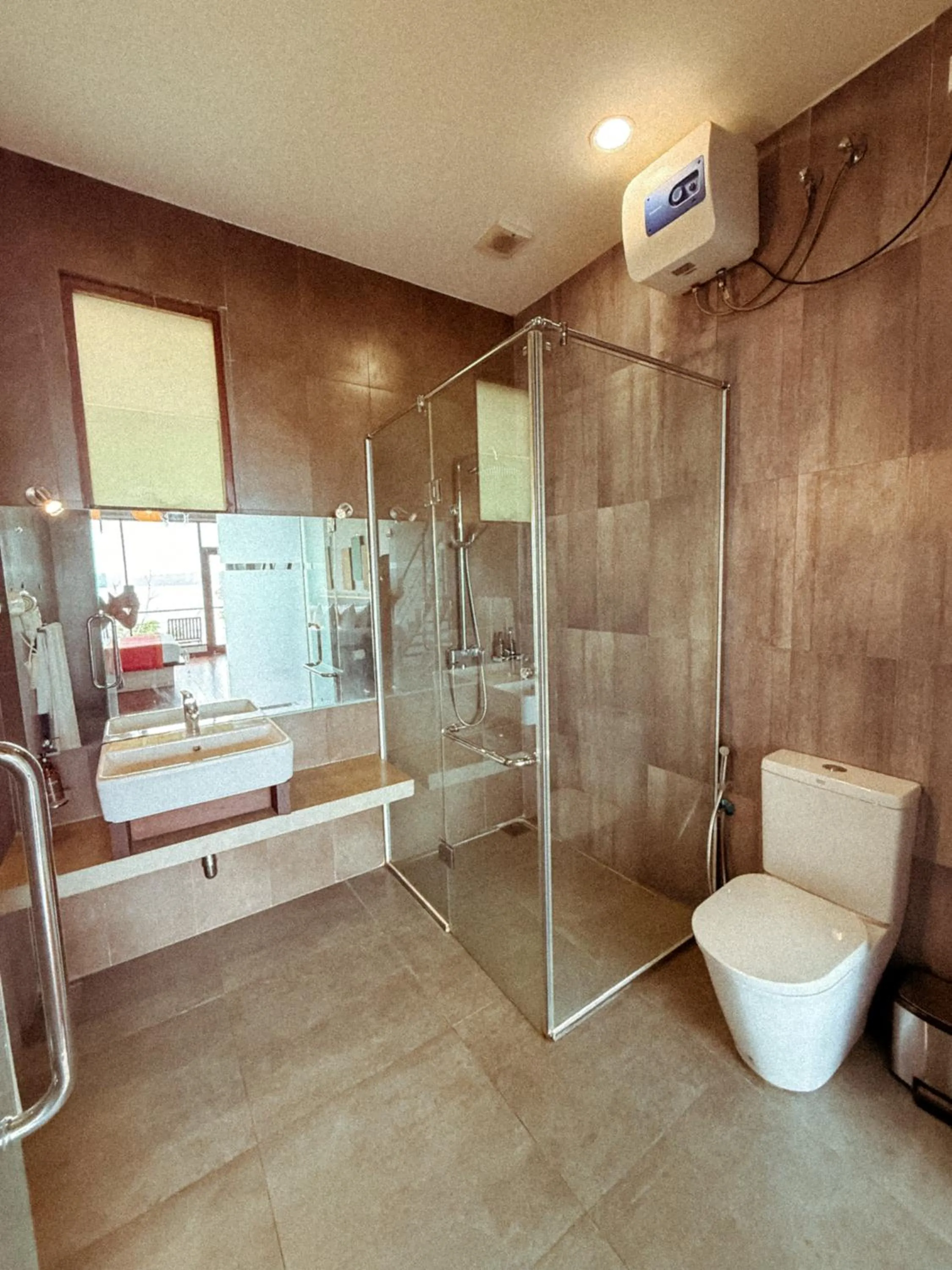 Shower in Zen Koggala by Sugar Coliving