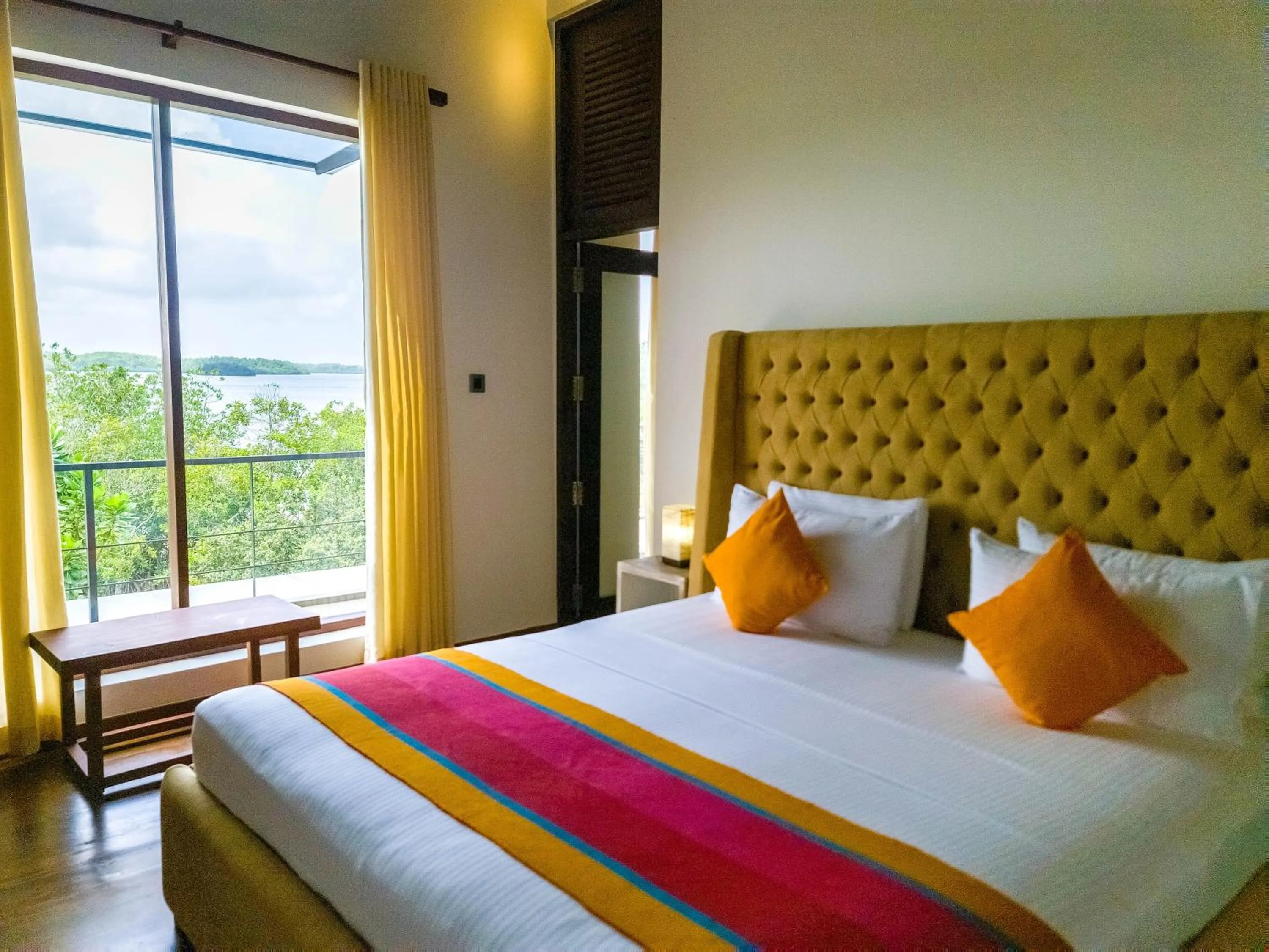 Bedroom, Bed in Moi Koggala by DBI - Free drop off to the beach