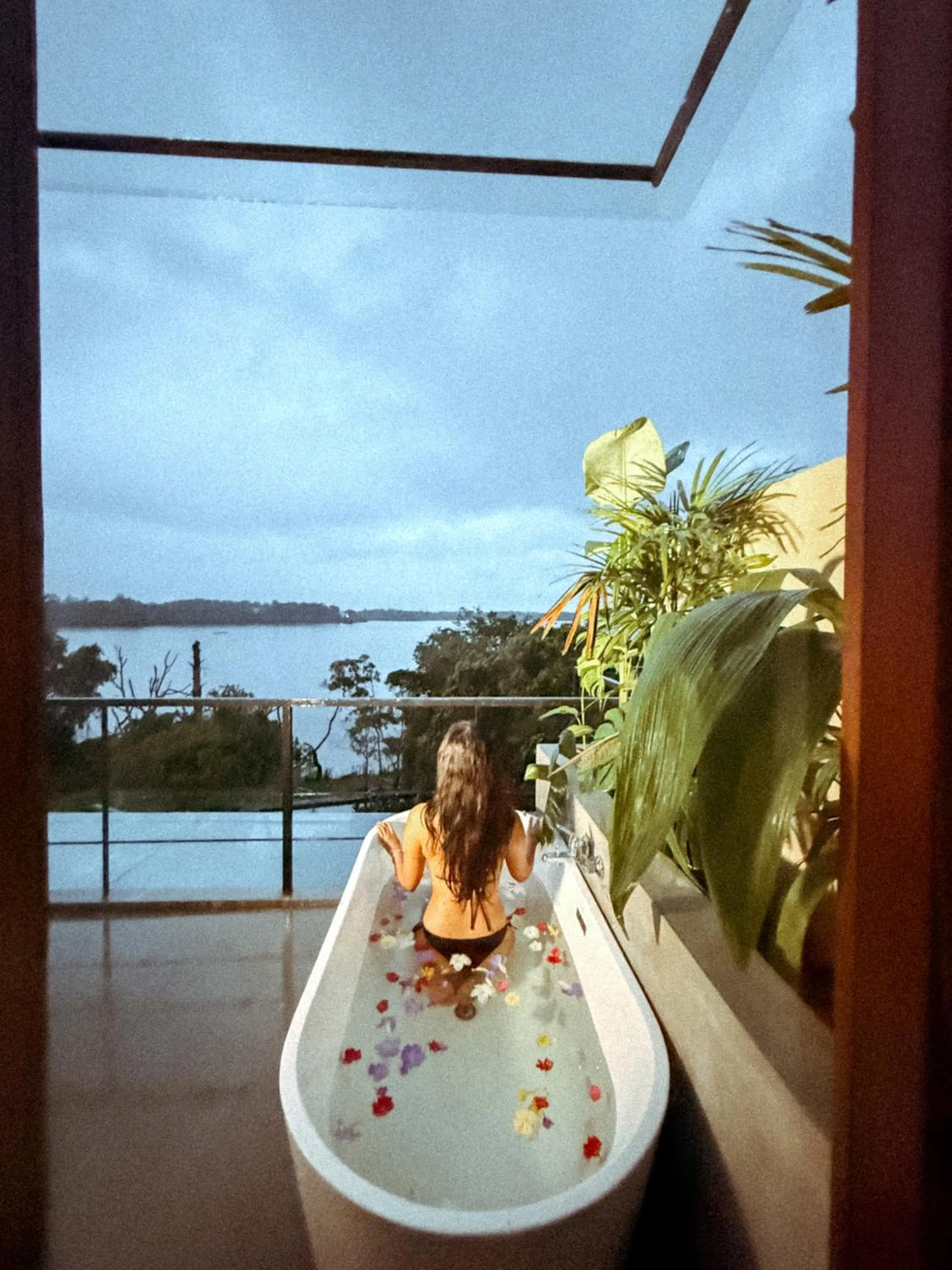 Hot Tub in Zen Koggala by Sugar Coliving