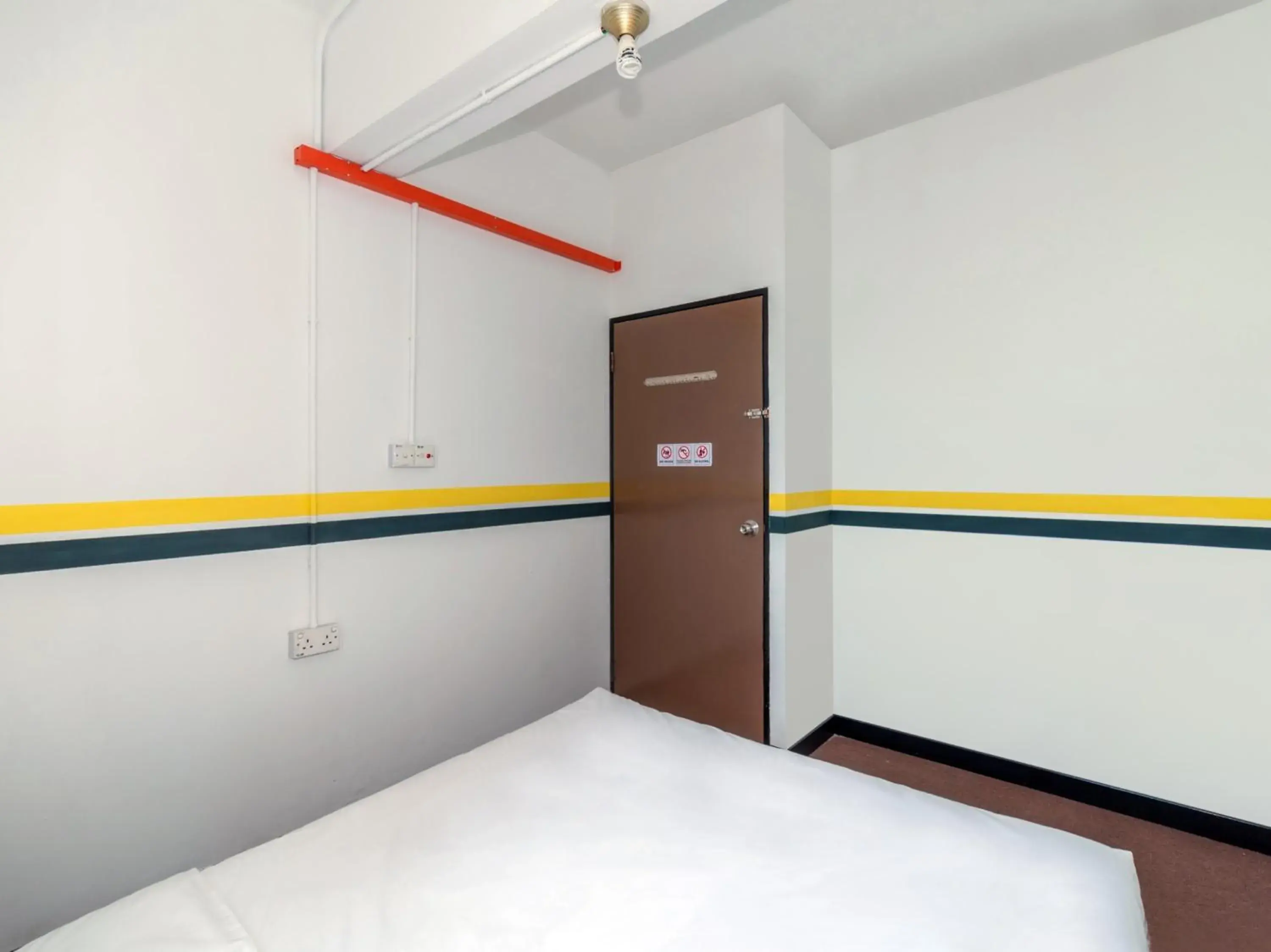 bunk bed in SPOT ON 89936 Sutera Inn