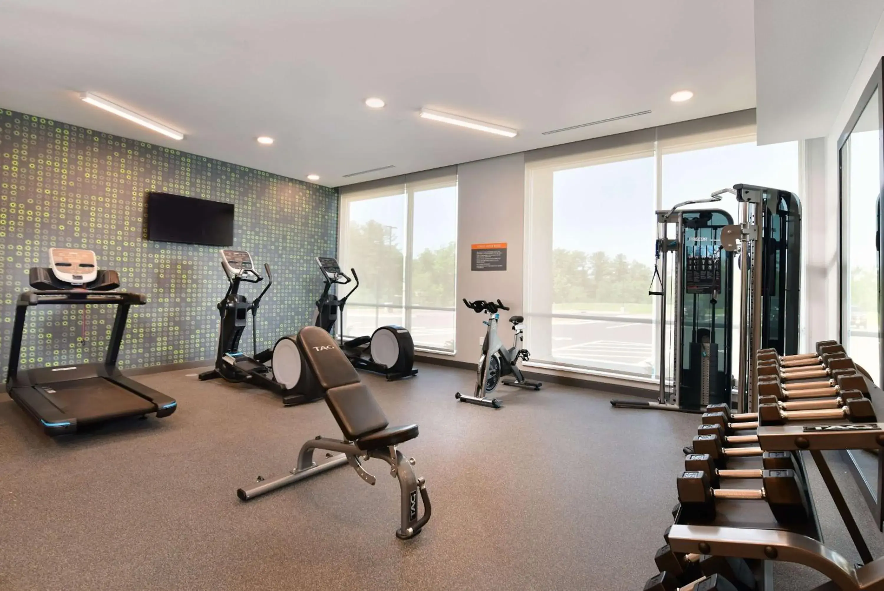 Fitness centre/facilities in La Quinta Inn & Suites by Wyndham Wisconsin Dells- Lake Delton Fitness centre/facilities in La Quinta Inn & Suites by Wyndham Wisconsin Dells- Lake Delton