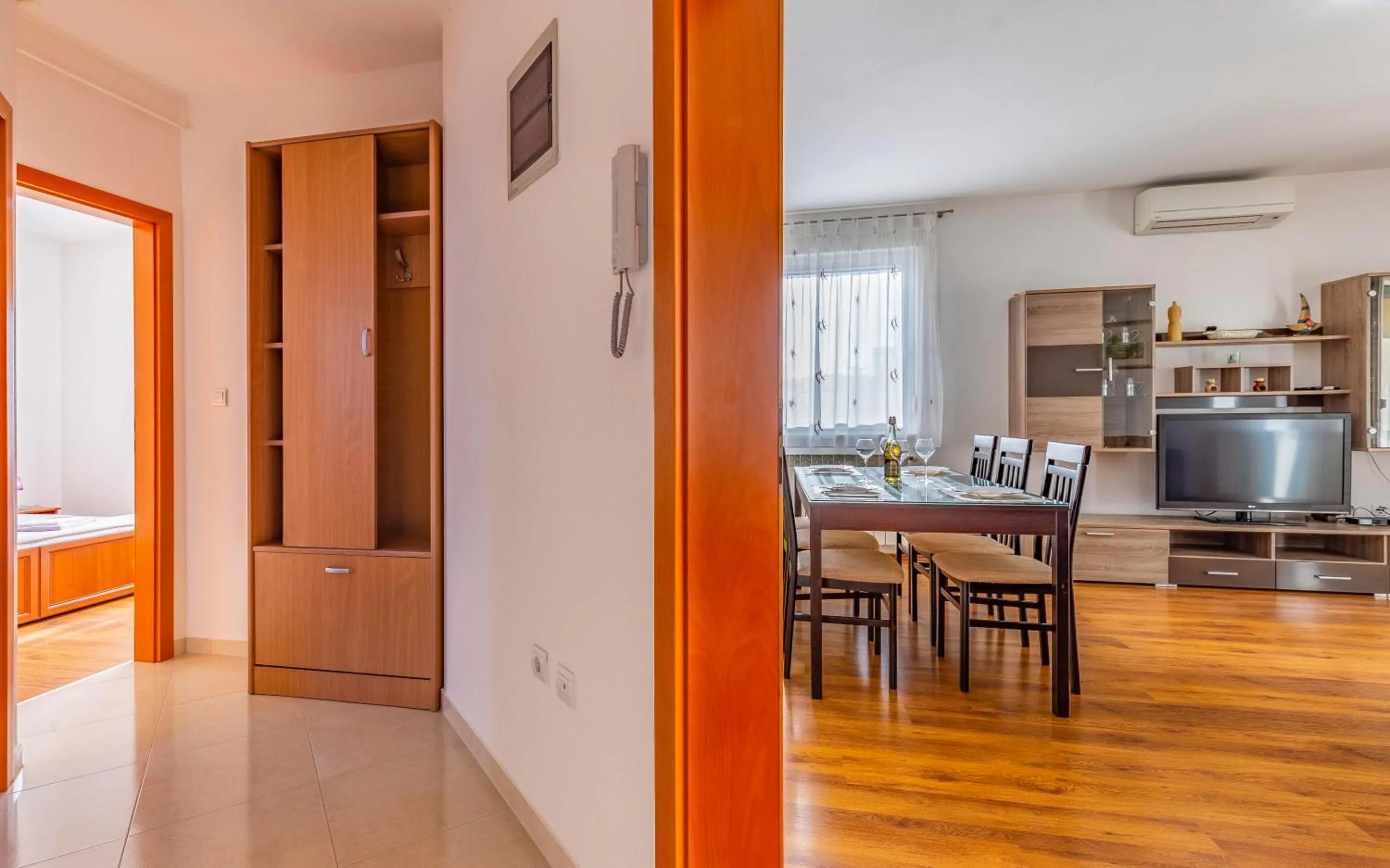 TV and multimedia in Istriensonne - Apartments Veruda mit Grillterrasse